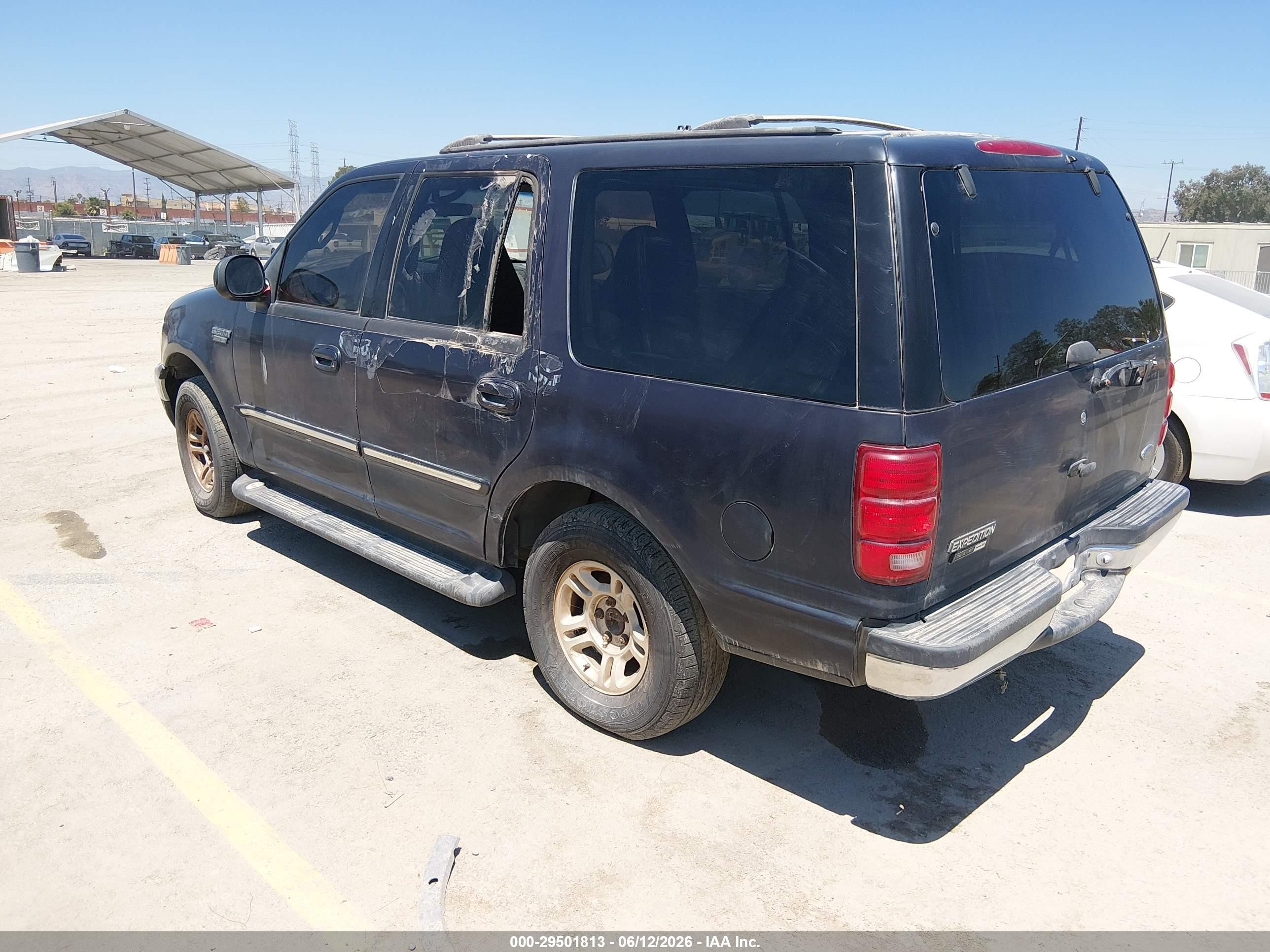 2001 Ford Expedition Xlt Black vin: 1FMRU15W31LA34704
