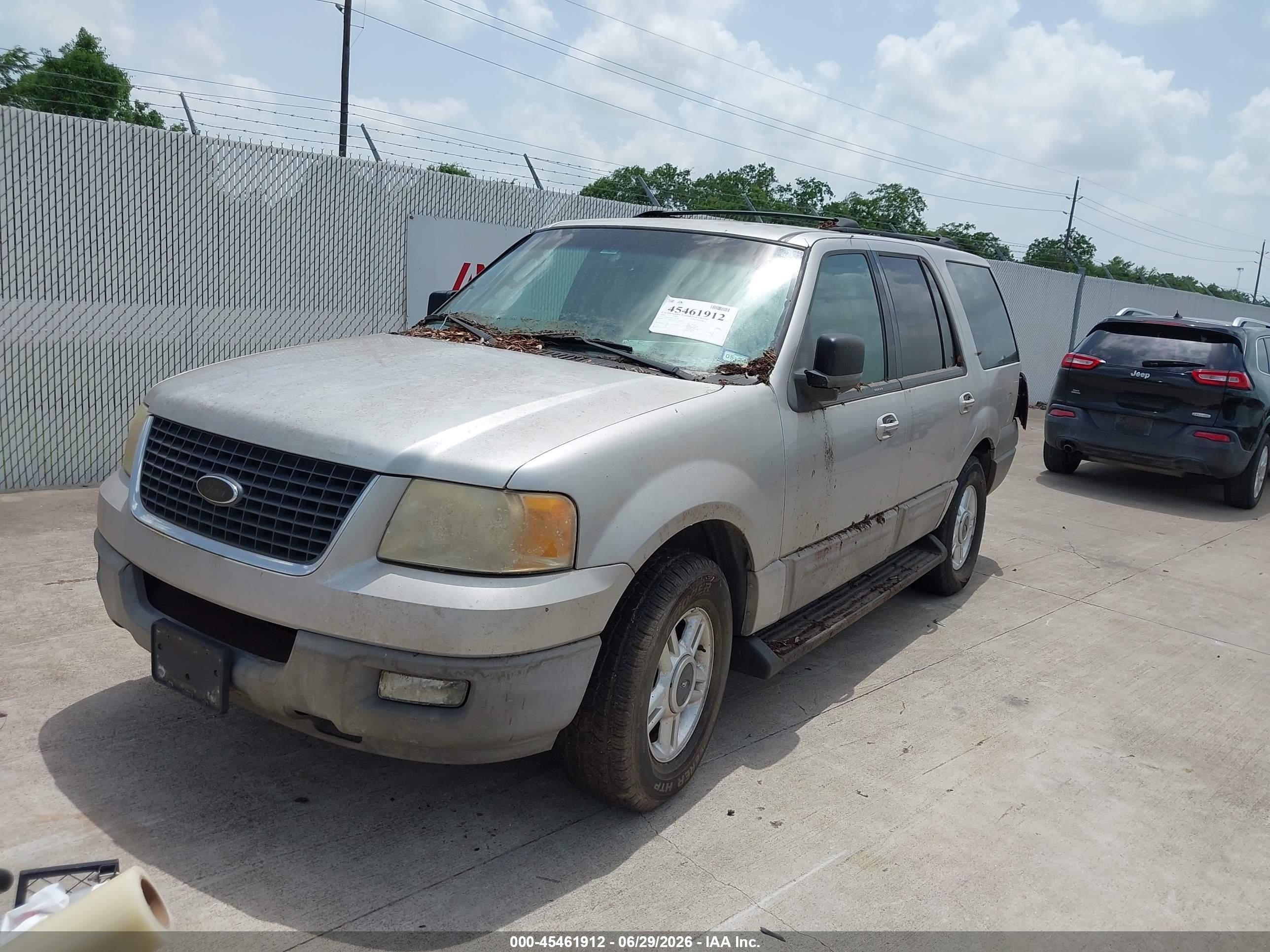 2003 Ford Expedition Xlt Silver vin: 1FMRU15W53LA22413