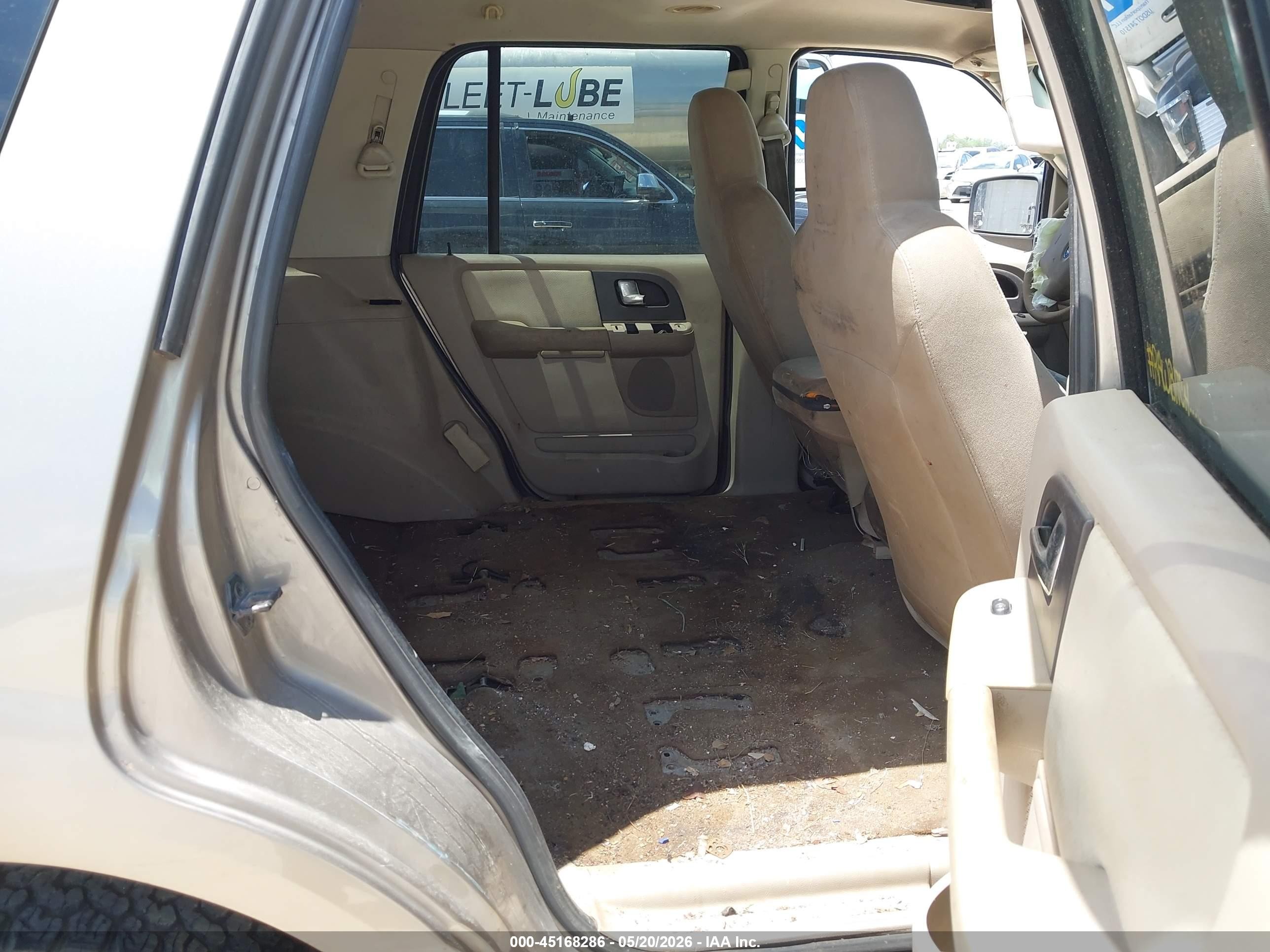 2003 Ford Expedition Xlt Brown vin: 1FMRU15W53LB38937