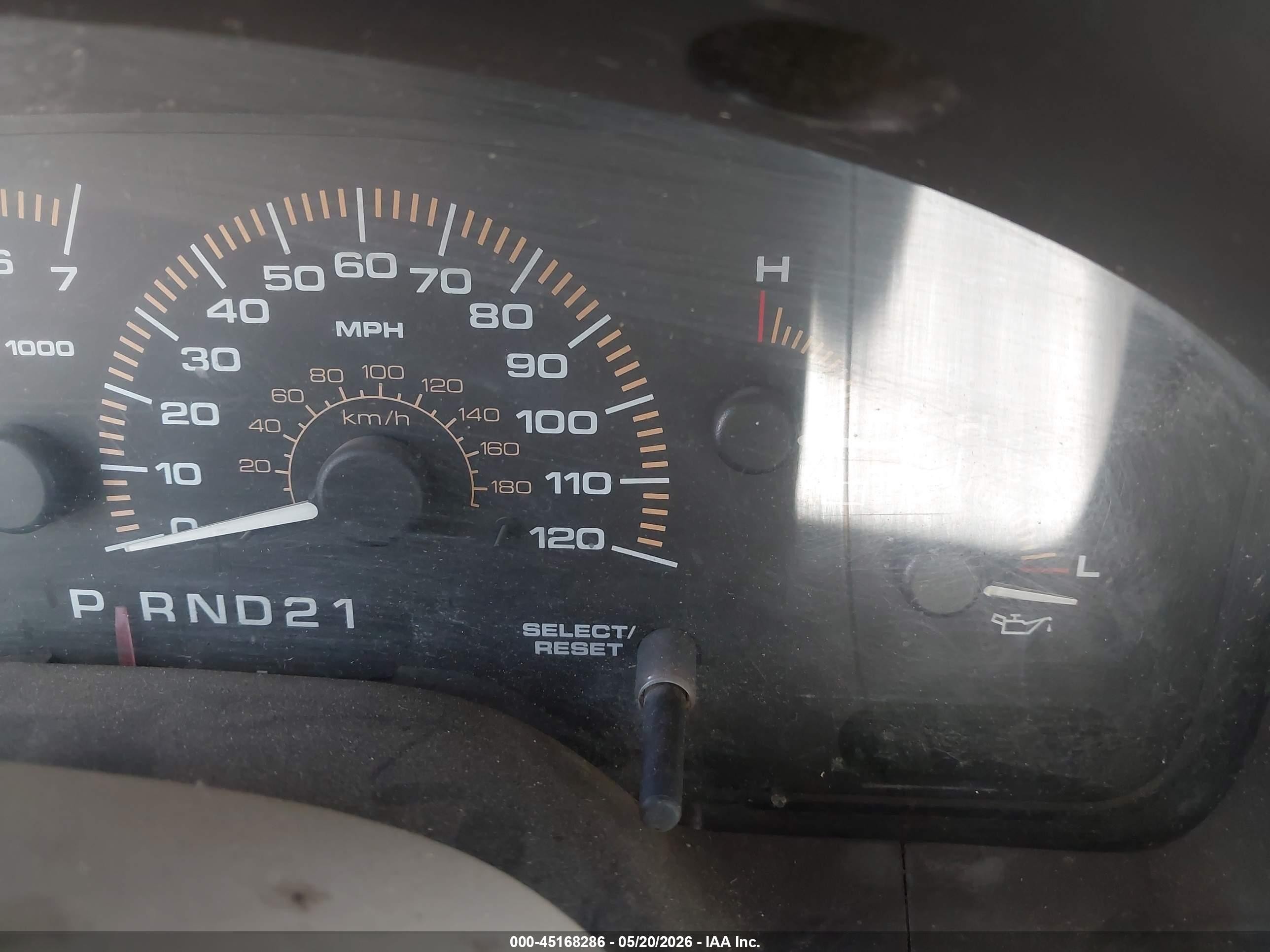 2003 Ford Expedition Xlt Brown vin: 1FMRU15W53LB38937