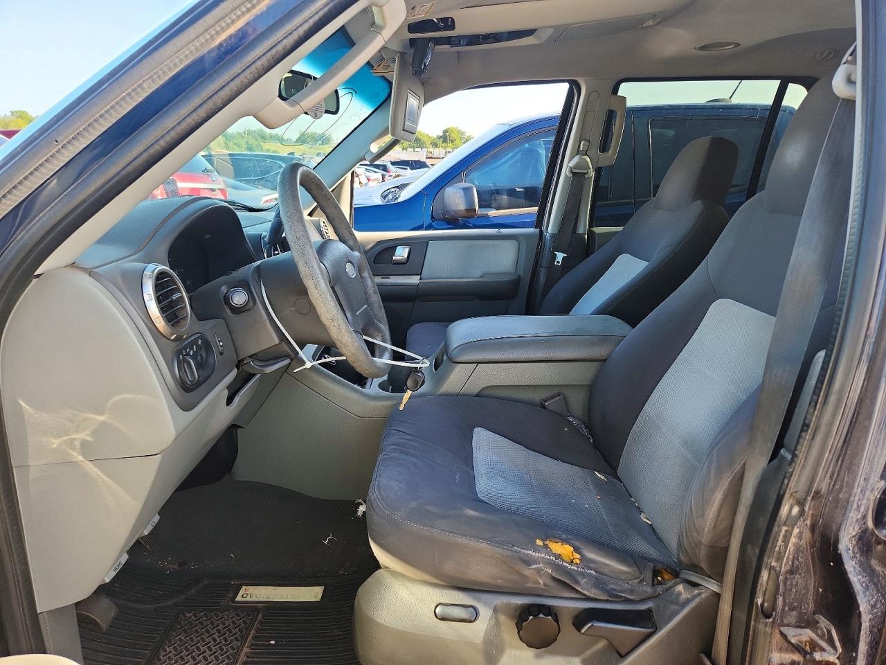 2004 Ford Expedition Xlt Blue vin: 1FMRU15W64LA37052