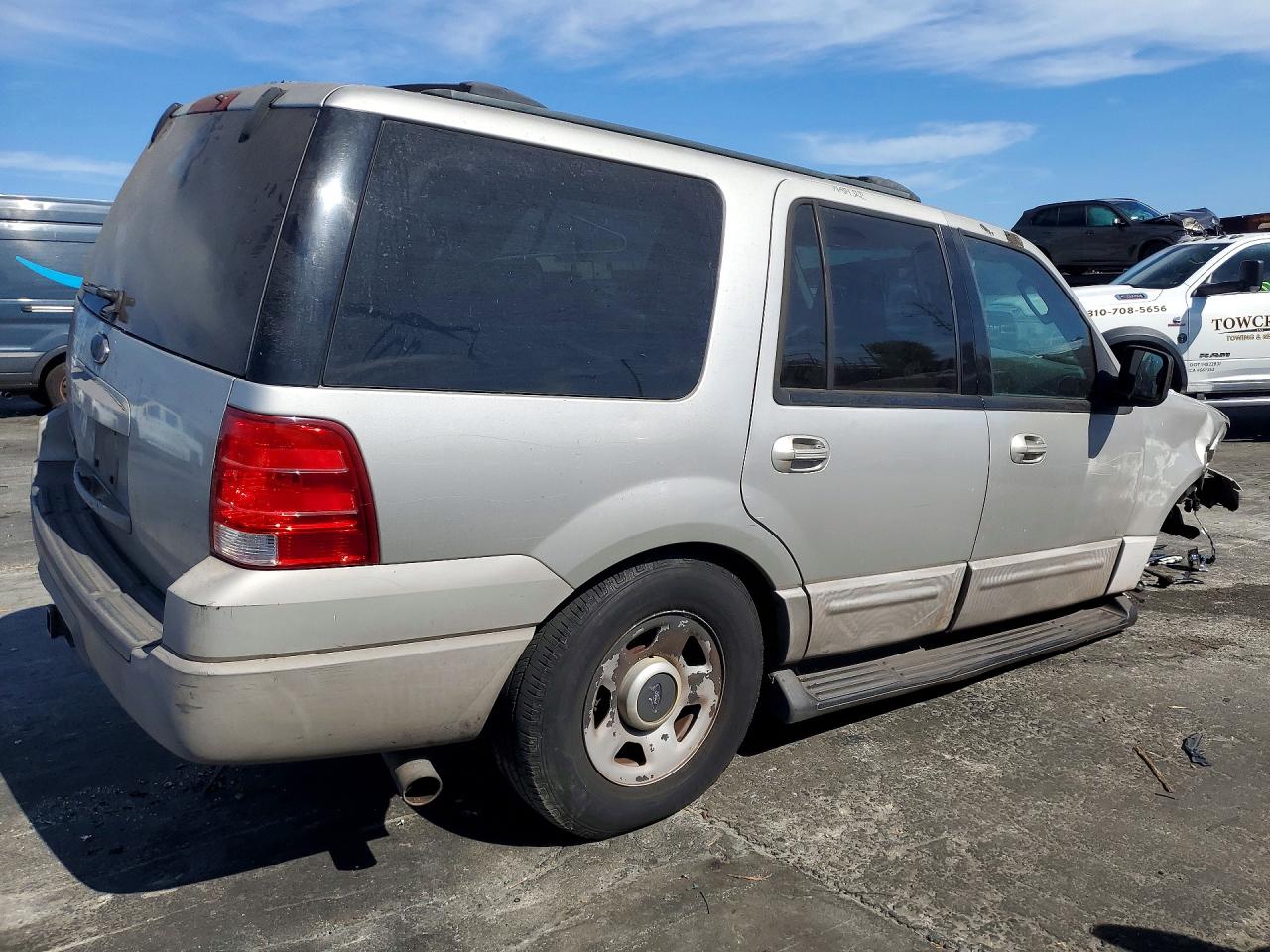 2003 Ford Expedition Xlt Silver vin: 1FMRU15W73LB78565