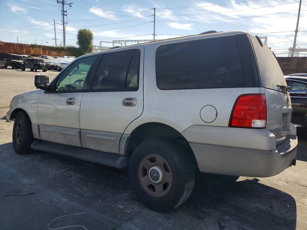 2003 Ford Expedition Xlt Silver vin: 1FMRU15W73LB78565