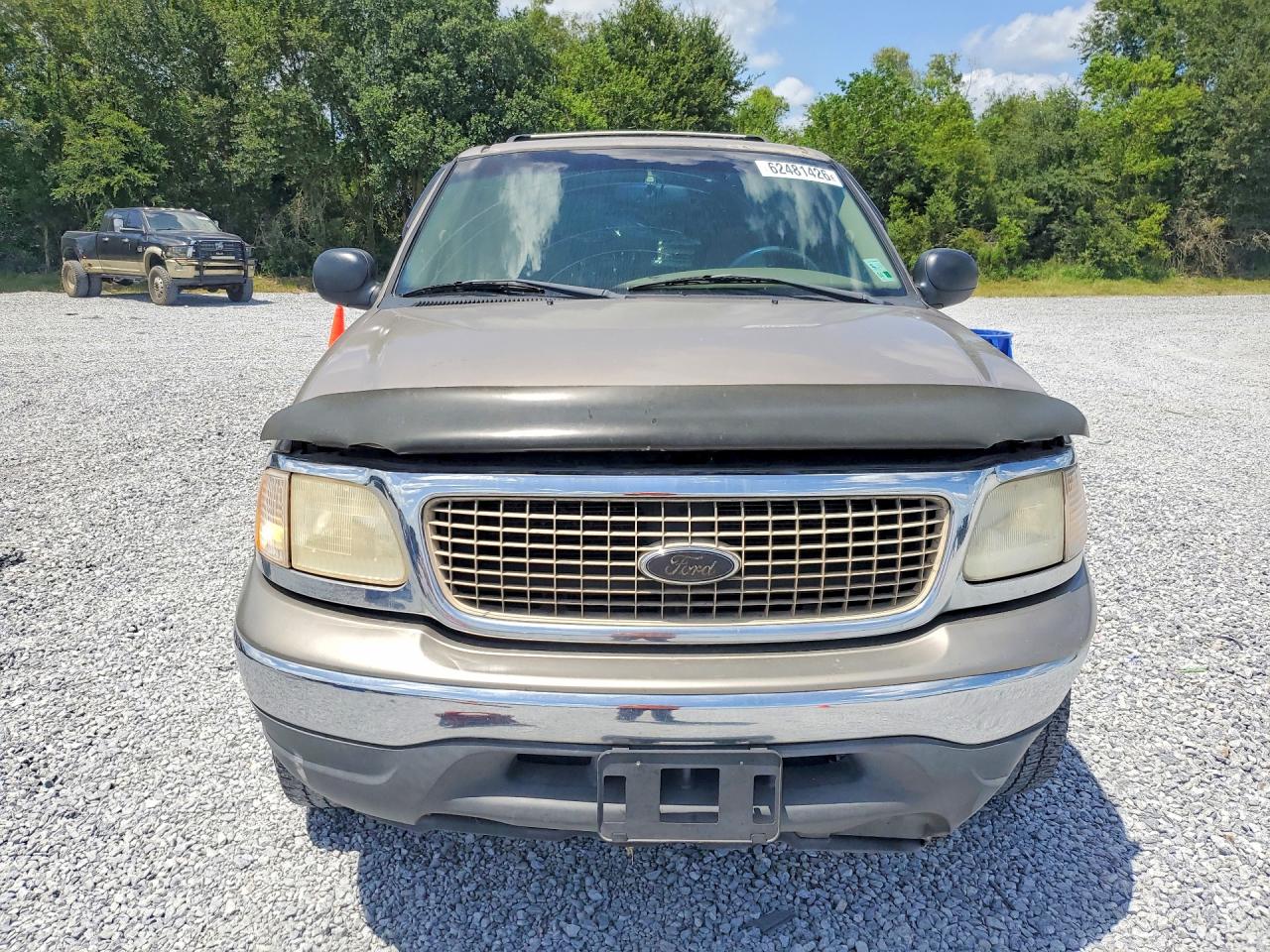 2001 Ford Expedition Xlt Tan vin: 1FMRU15W81LB21823