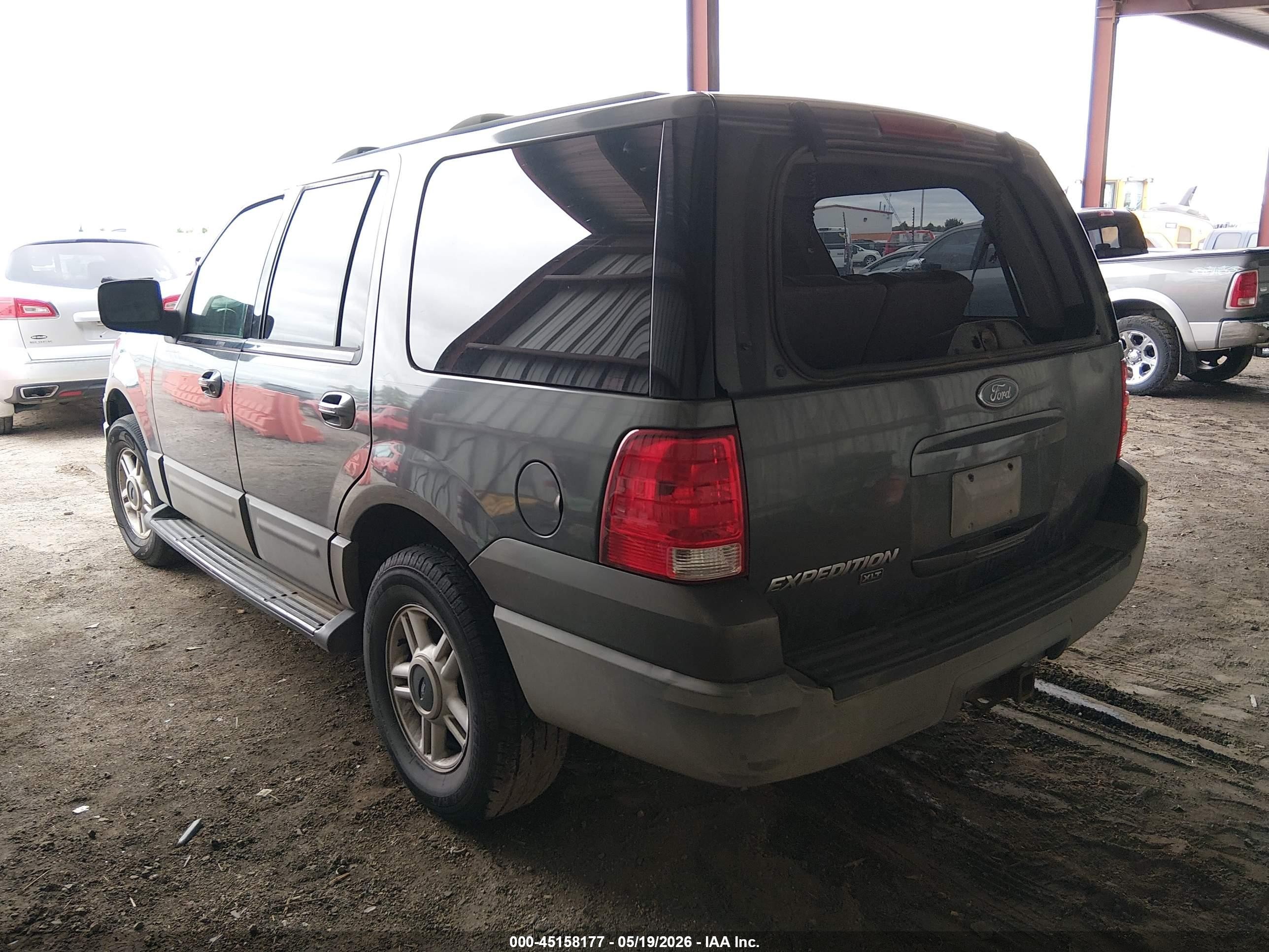 2003 Ford Expedition Xlt Gray vin: 1FMRU15W93LA36251