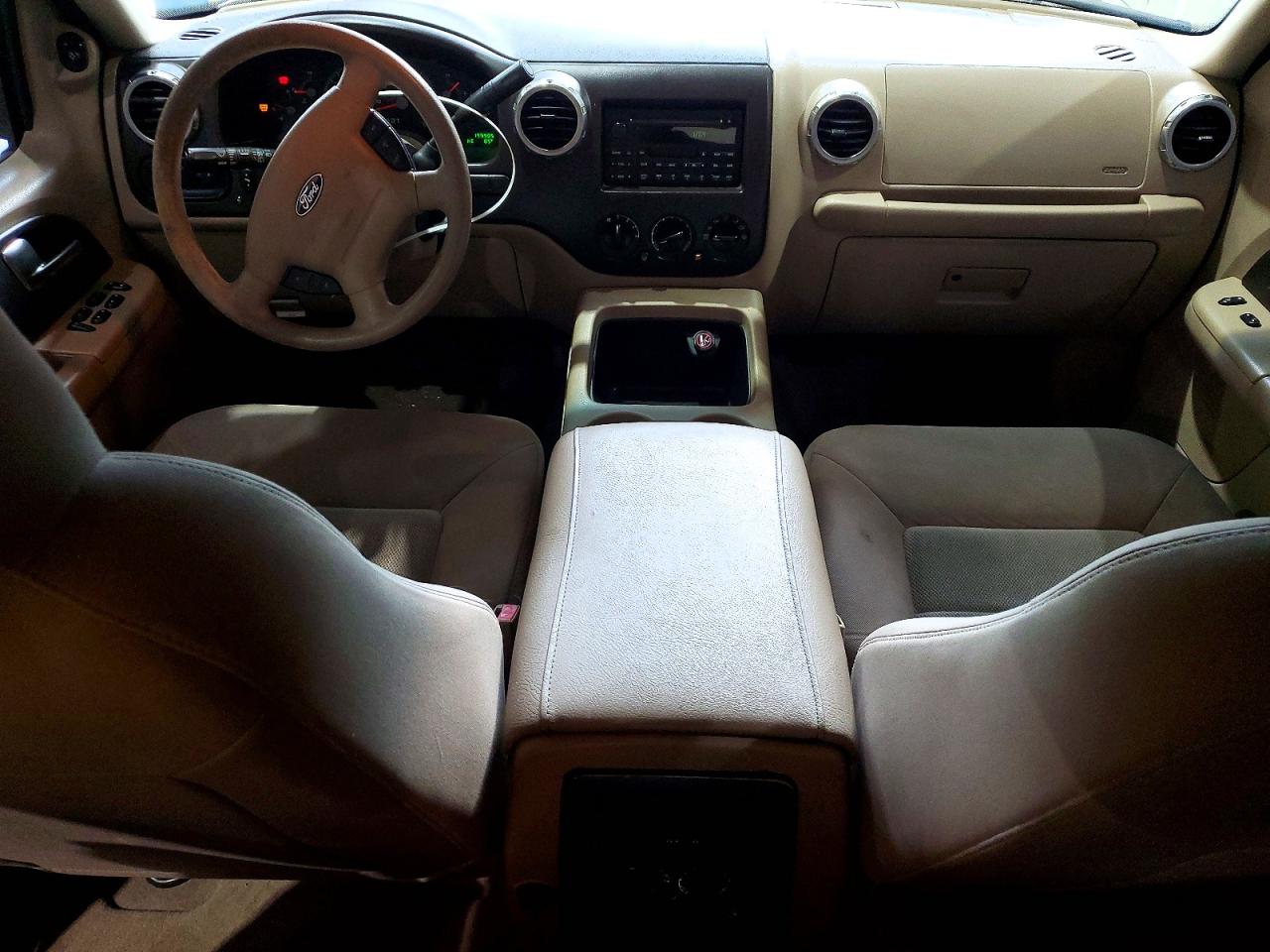 2004 Ford Expedition Xlt Beige vin: 1FMRU15WX4LA67106