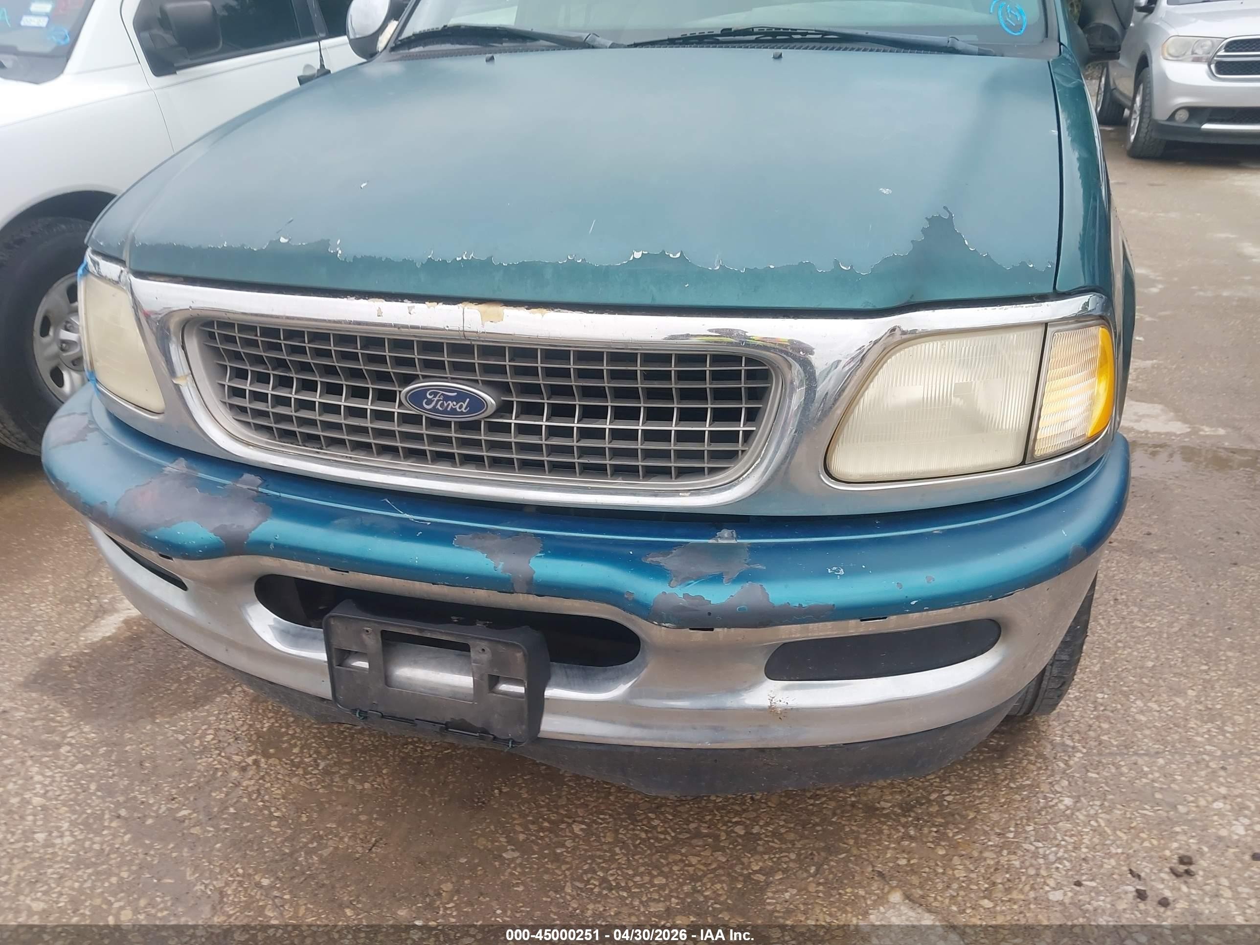 1998 Ford Expedition Eddie Bauer/xlt Green vin: 1FMRU1760WLA17640