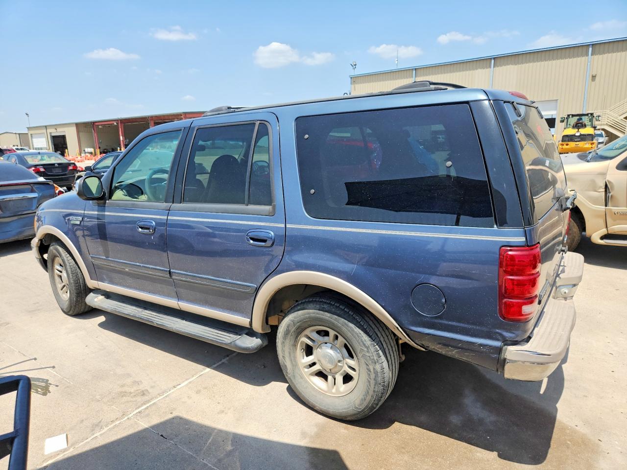 1999 Ford Expedition Blue vin: 1FMRU1761XLB47170