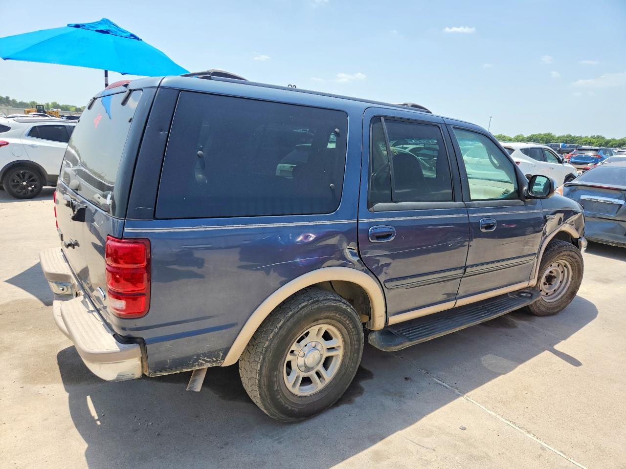 1999 Ford Expedition Blue vin: 1FMRU1761XLB47170