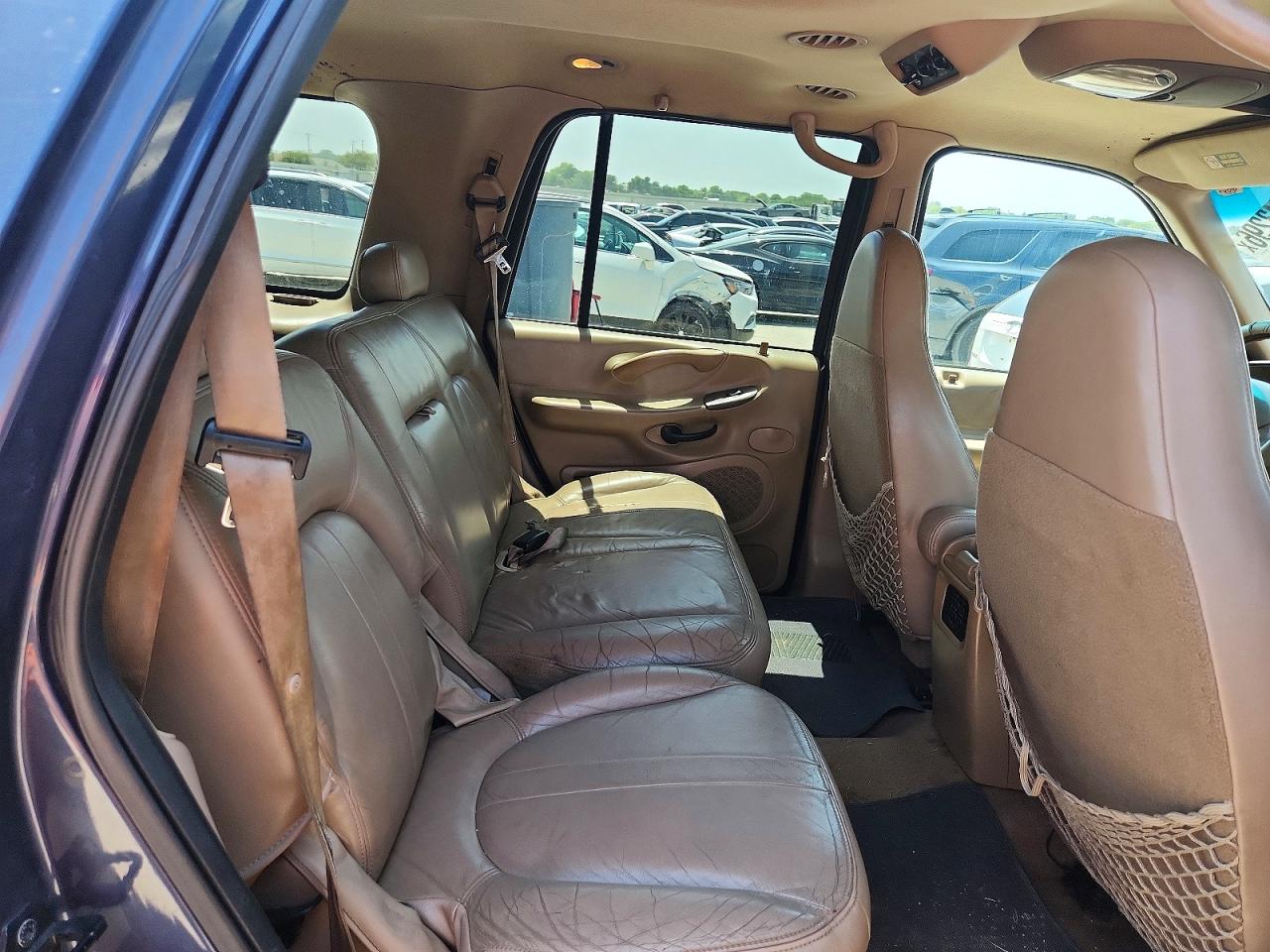1999 Ford Expedition Blue vin: 1FMRU1761XLB47170