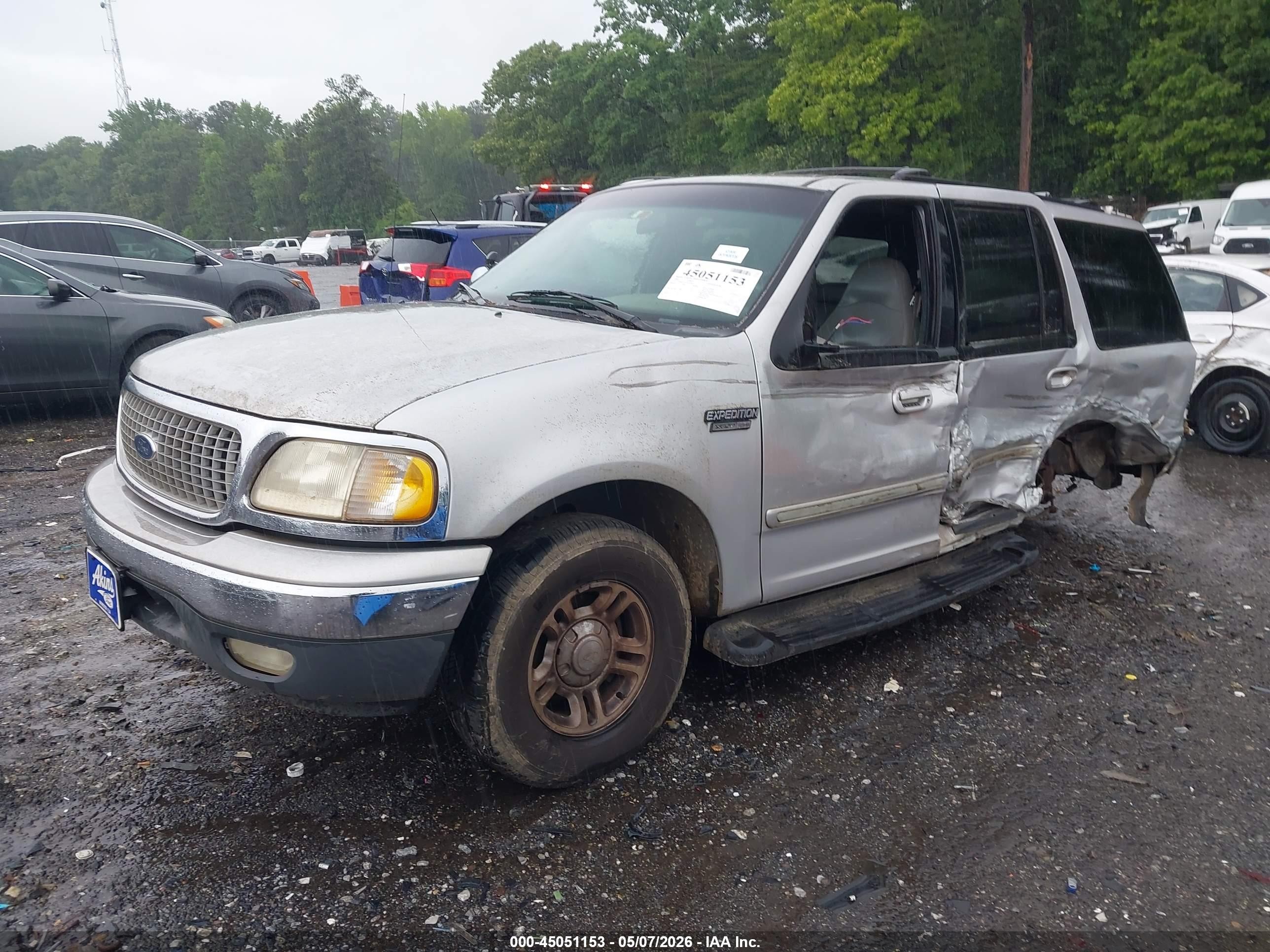 1999 Ford Expedition Eddie Bauer/xlt Silver vin: 1FMRU1762XLA69854
