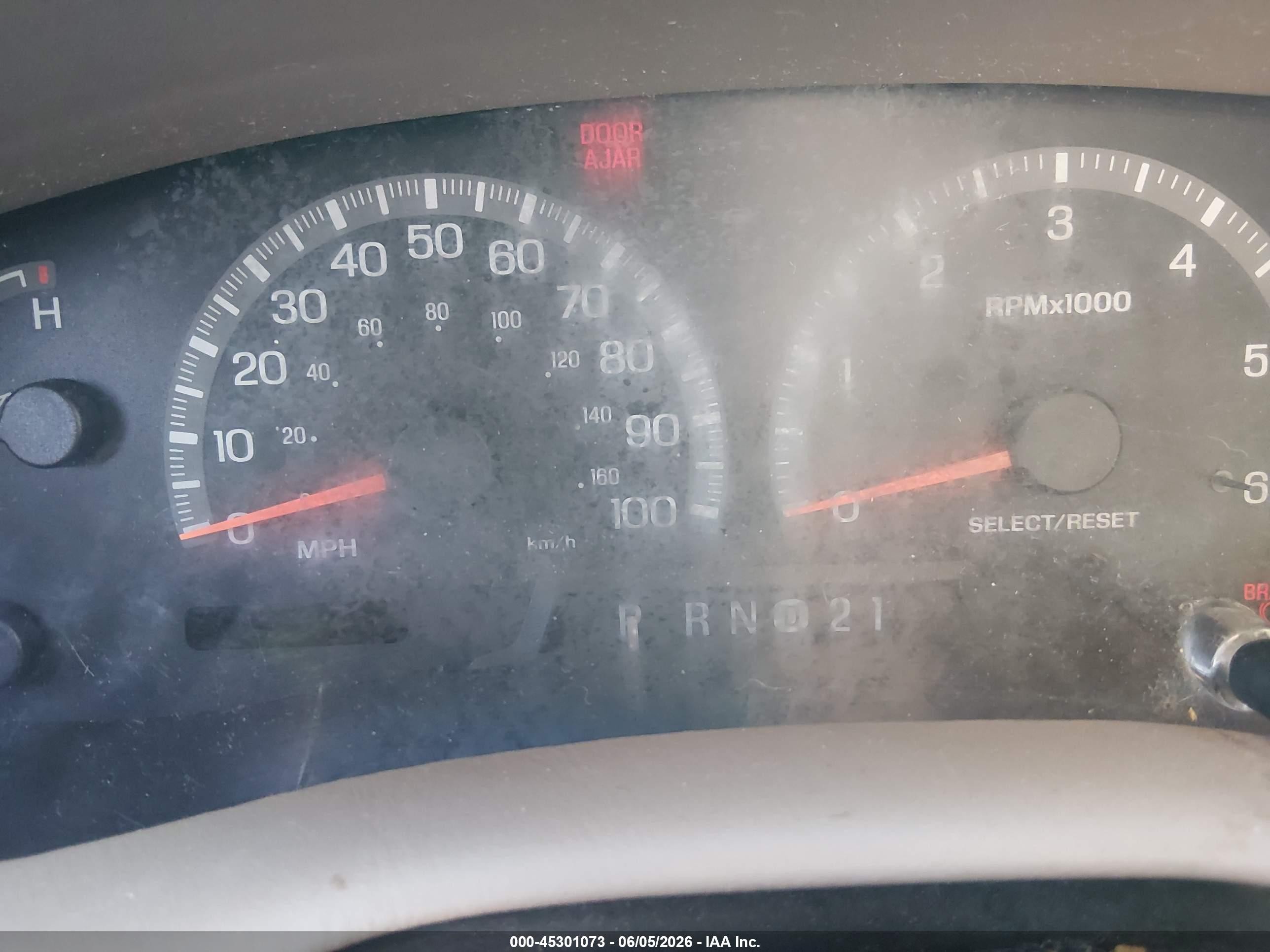 1999 Ford Expedition Eddie Bauer/xlt Gray vin: 1FMRU1763XLB07270