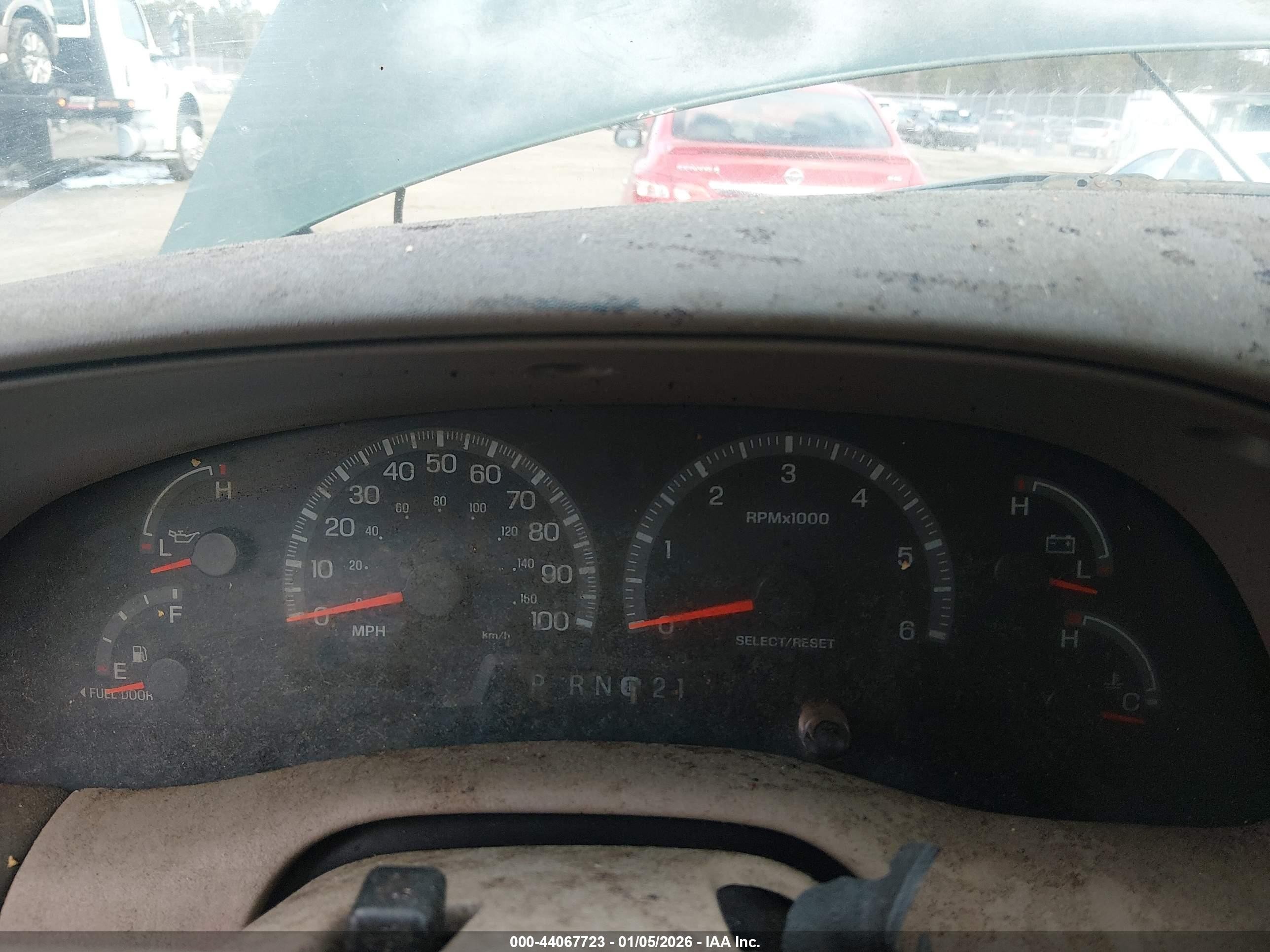1999 Ford Expedition Eddie Bauer/xlt Green vin: 1FMRU1769XLA04290