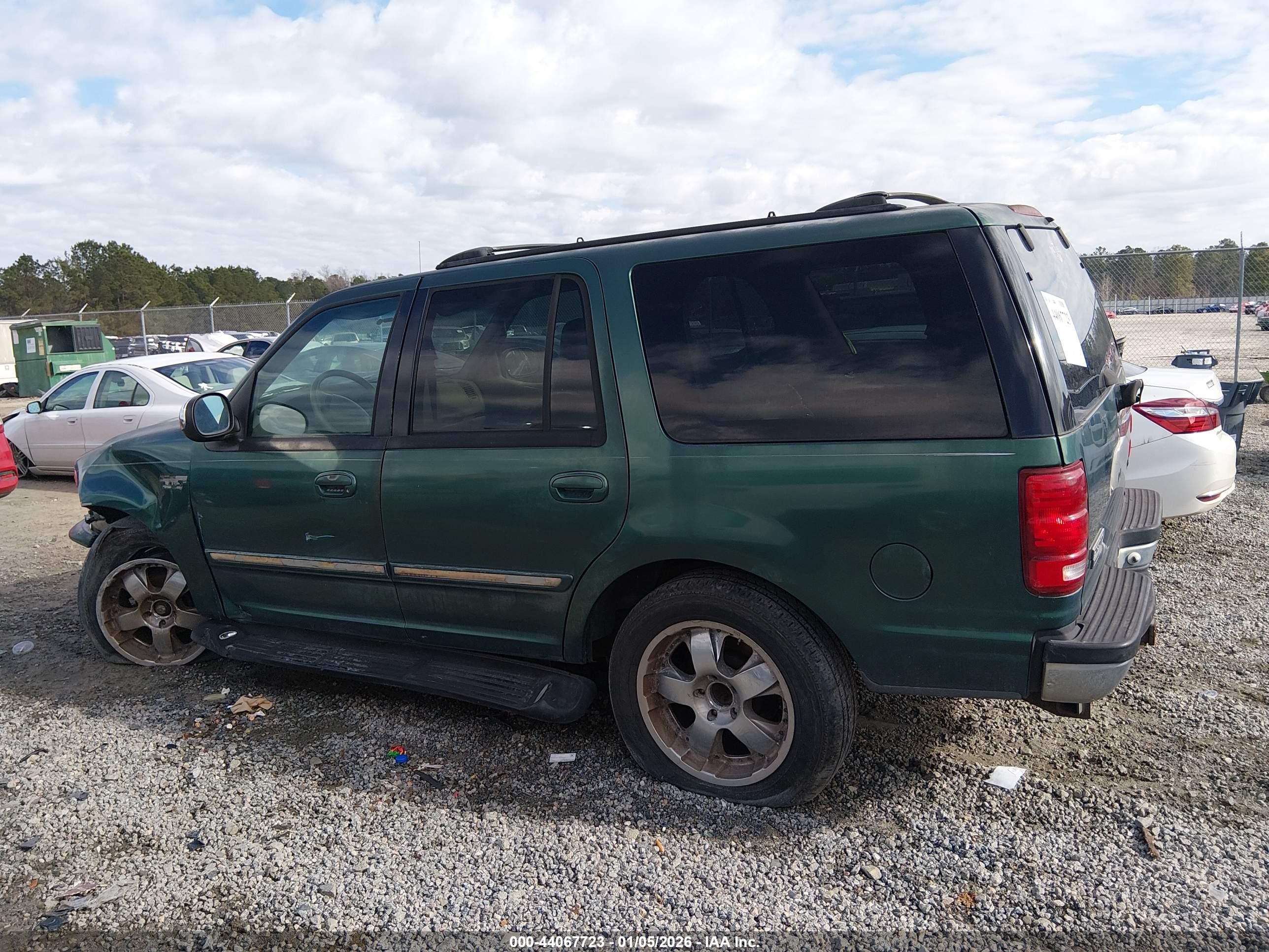 1999 Ford Expedition Eddie Bauer/xlt Green vin: 1FMRU1769XLA04290