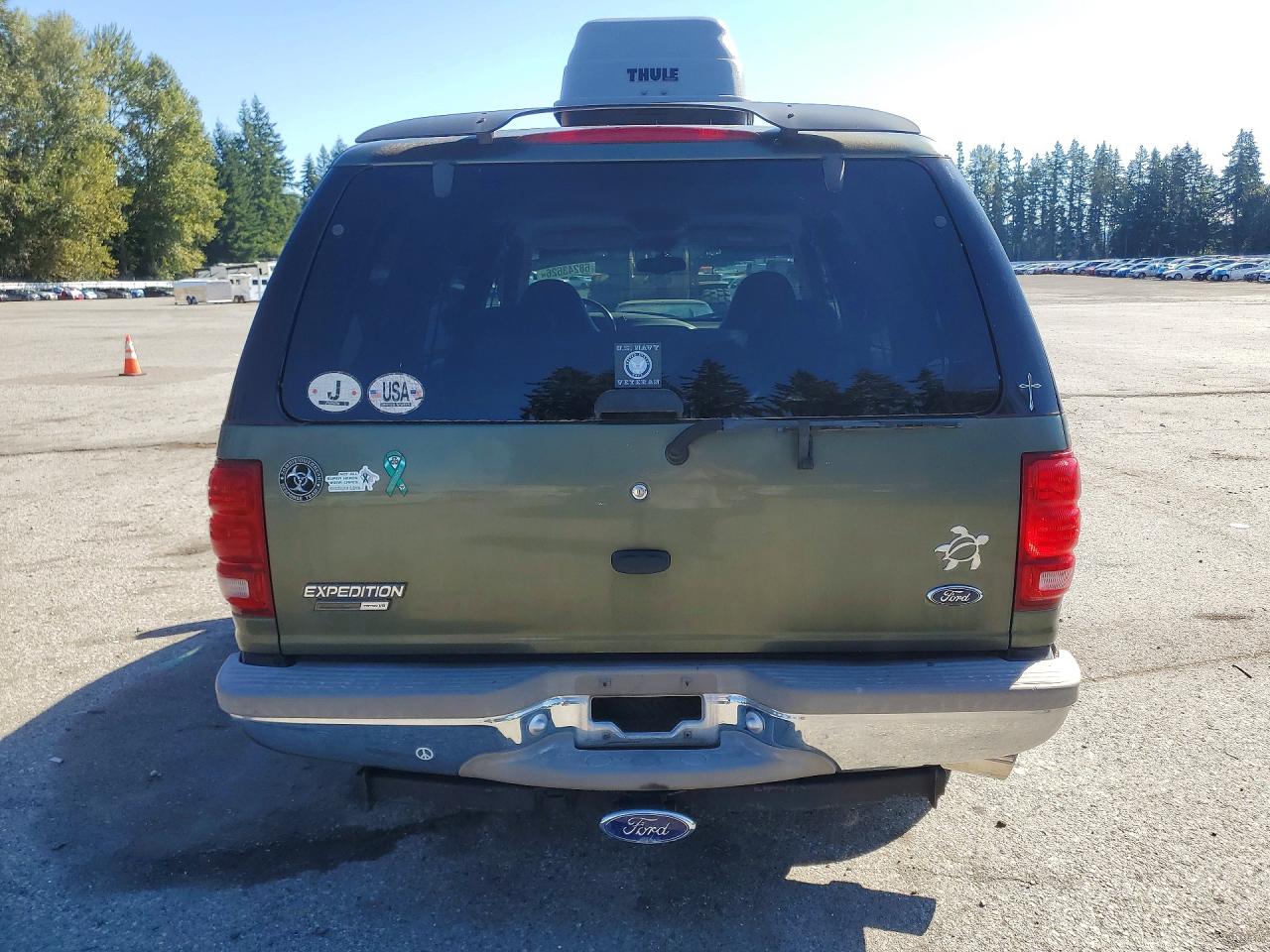 2001 Ford Expedition Eddie Bauer Green vin: 1FMRU17L11LA77974