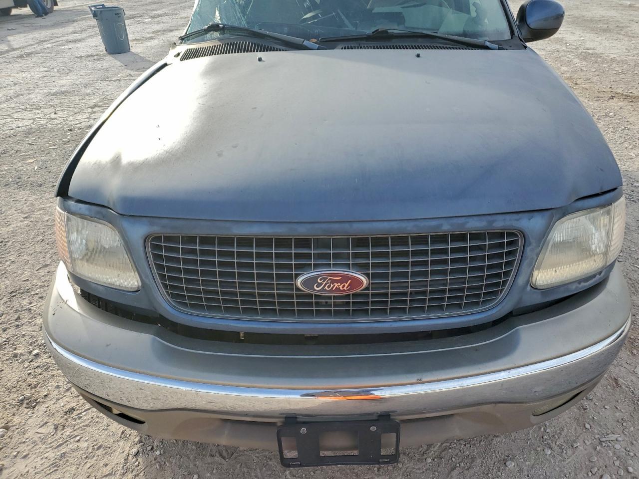 2000 Ford Expedition Синий vin: 1FMRU17L2YLA74303