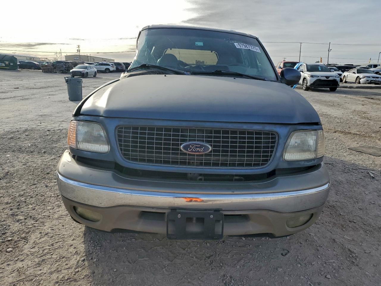 2000 Ford Expedition Синий vin: 1FMRU17L2YLA74303