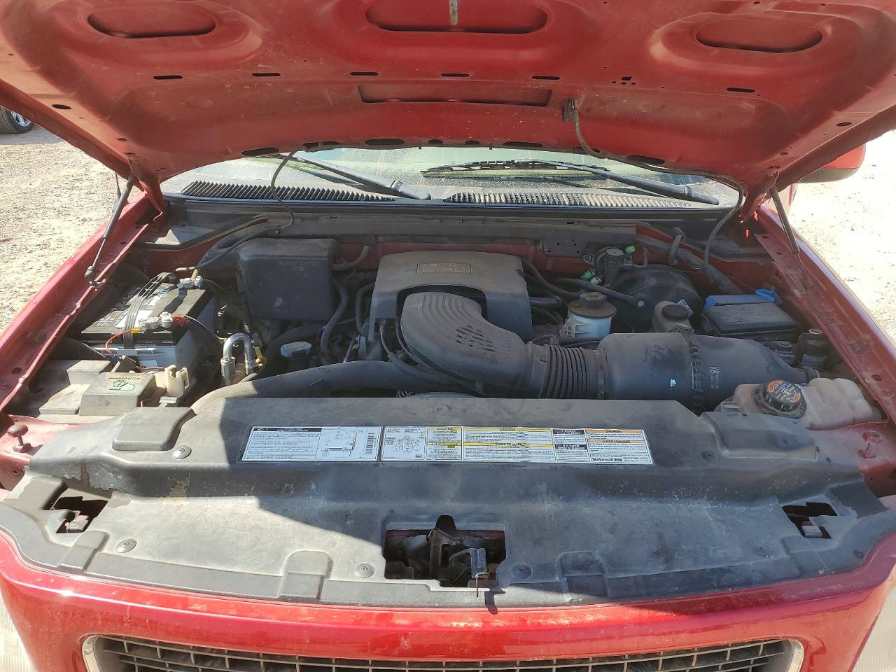 1998 Ford Expedition Red vin: 1FMRU17L3WLC25145