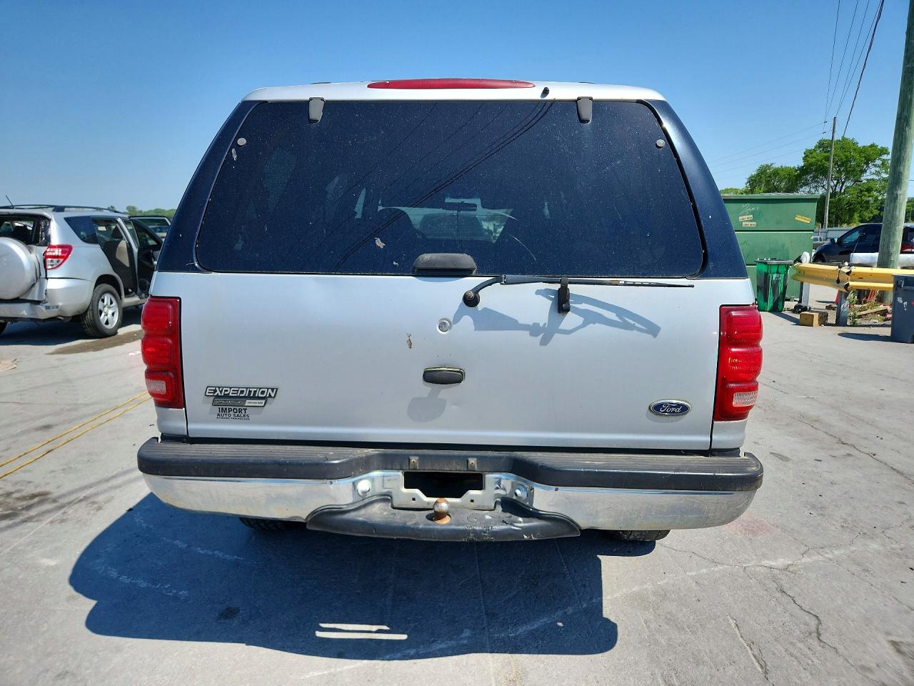 1999 Ford Expedition Серебряный vin: 1FMRU17L3XLA76365