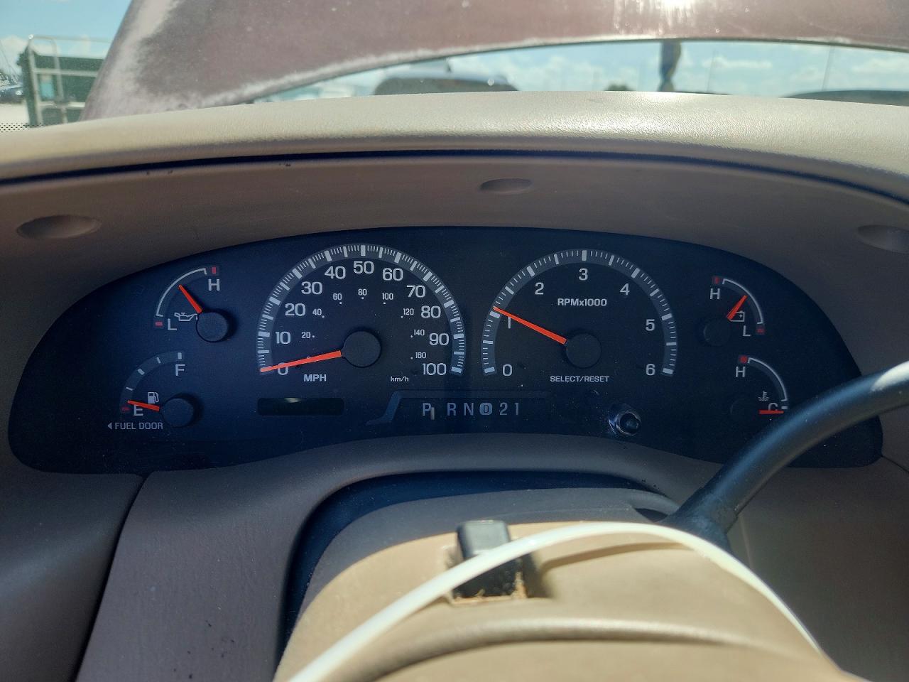 2000 Ford Expedition Eddie Bauer Burgundy vin: 1FMRU17L3YLB58615