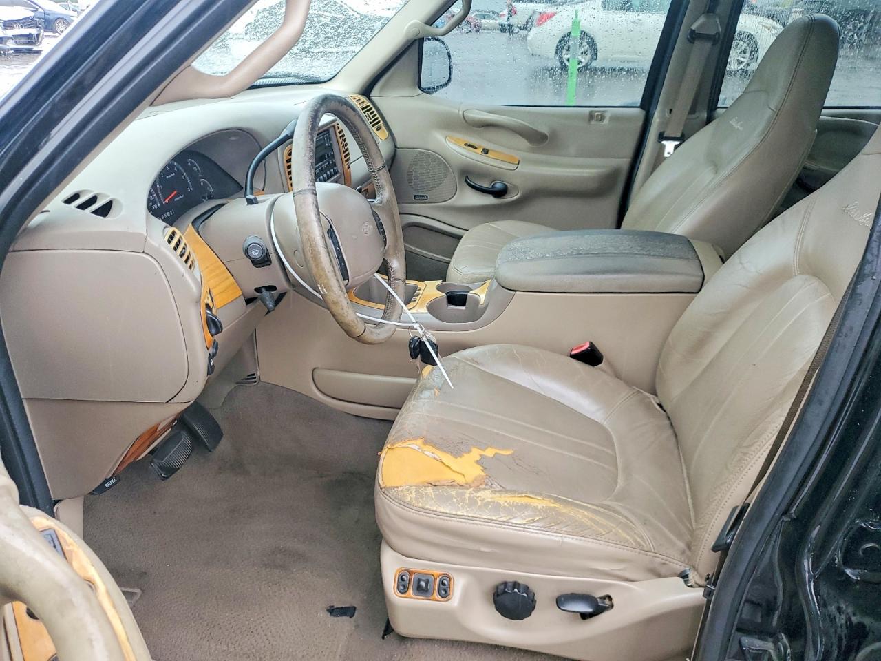 2002 Ford Expedition Eddie Bauer Black vin: 1FMRU17L42LA37003