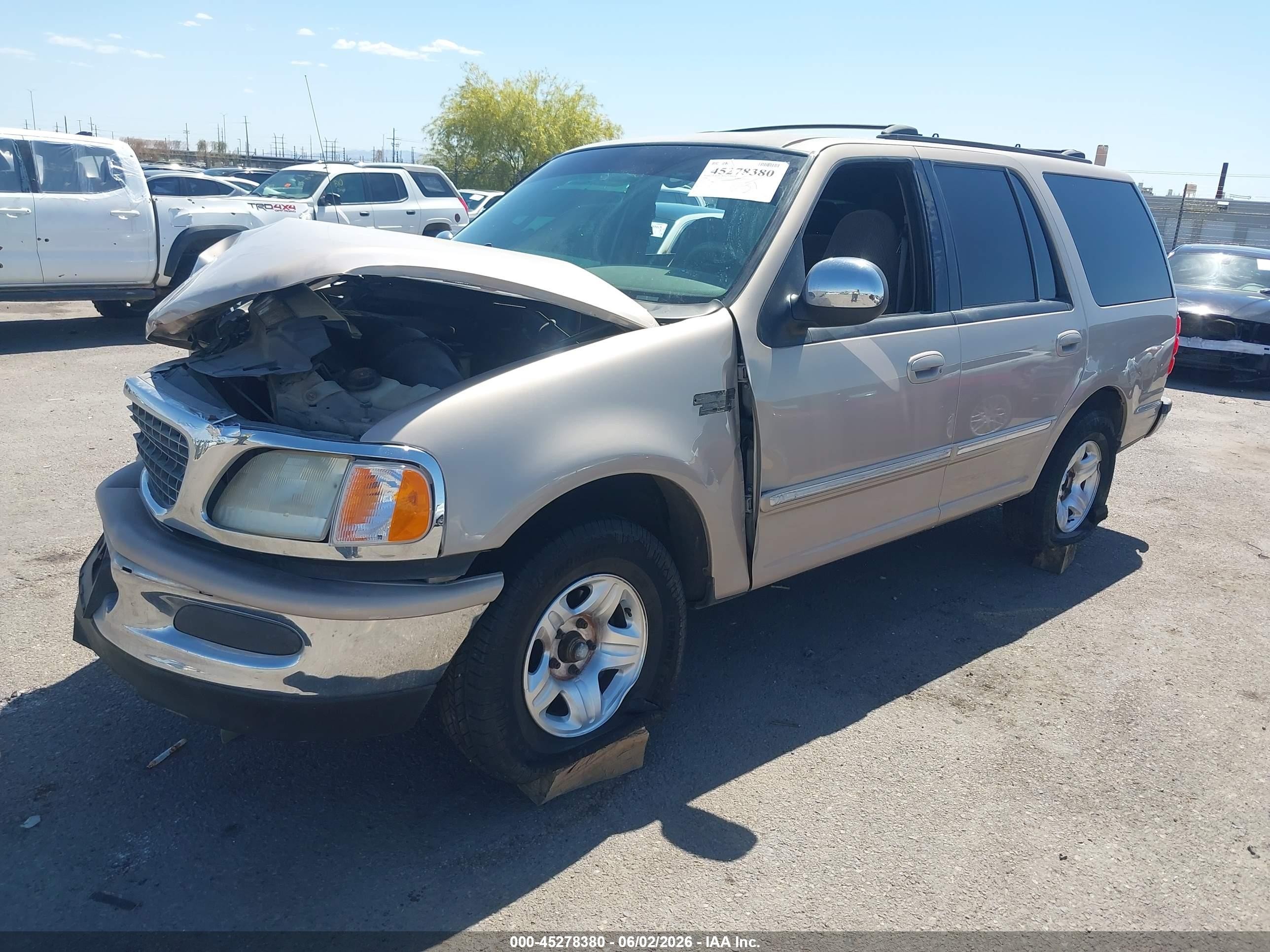 1998 Ford Expedition Eddie Bauer/xlt Tan vin: 1FMRU17L4WLC14252