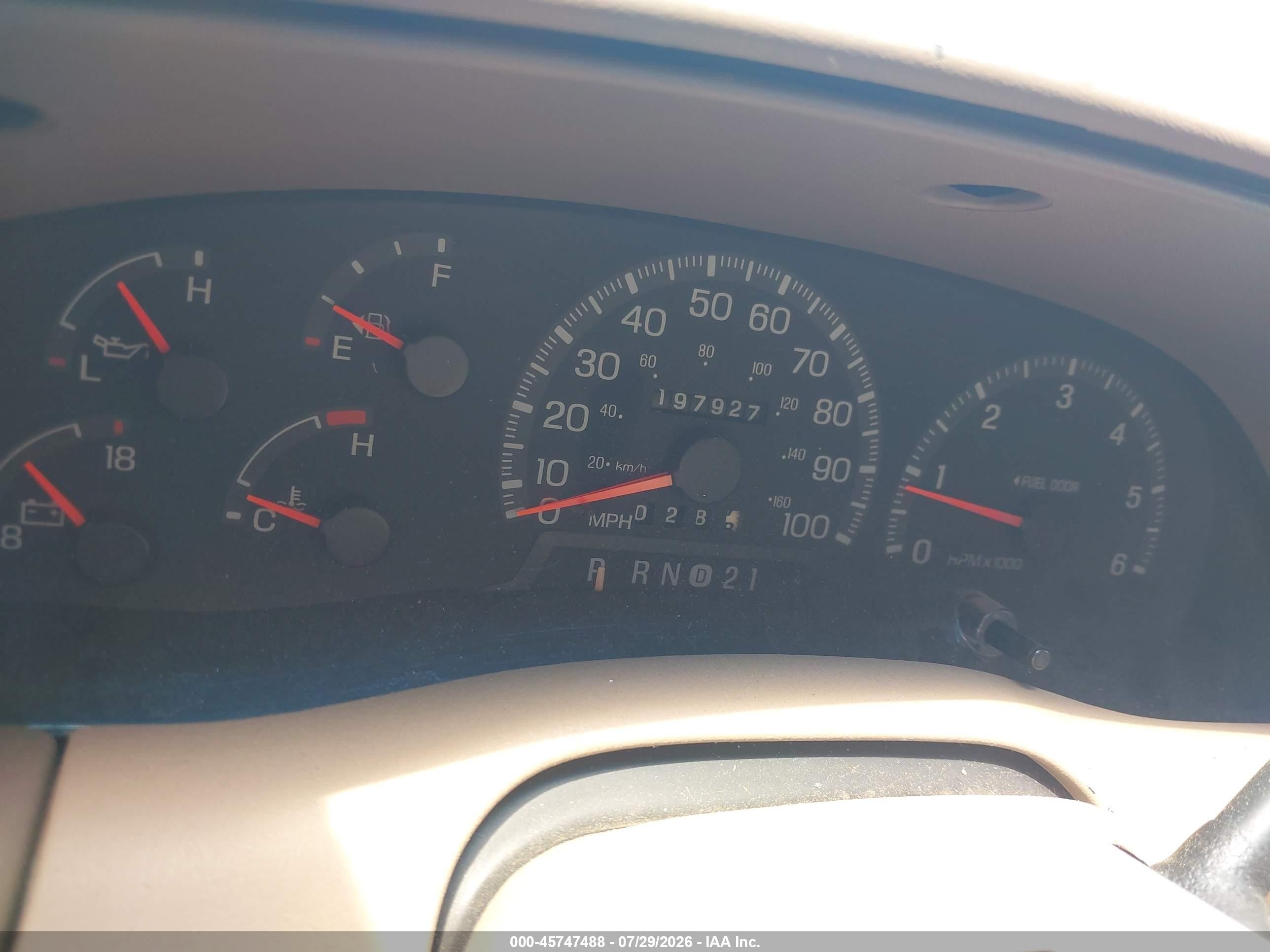 1998 Ford Expedition Eddie Bauer/xlt Red vin: 1FMRU17L4WLC48806
