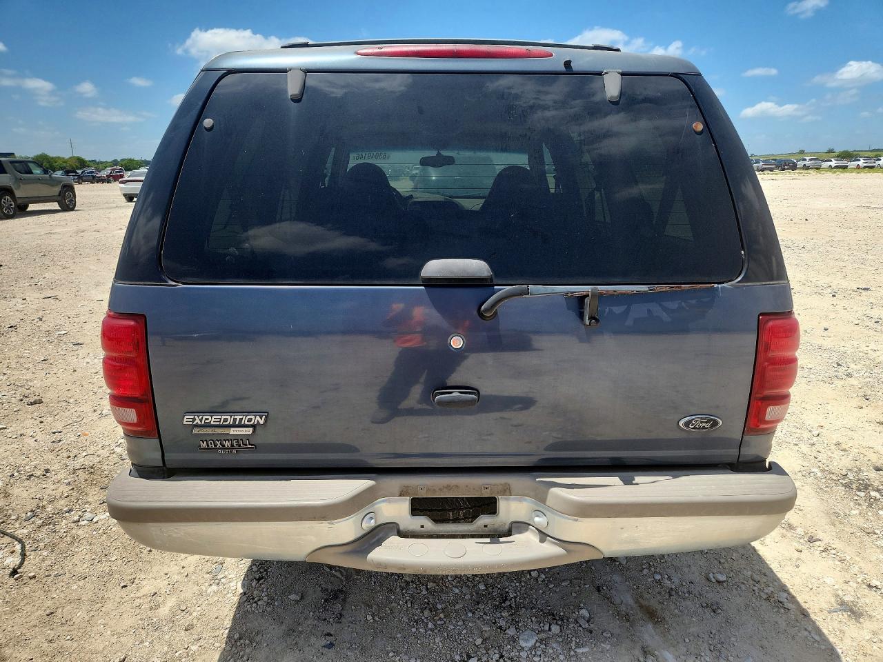2002 Ford Expedition Eddie Bauer Blue vin: 1FMRU17L72LA65152