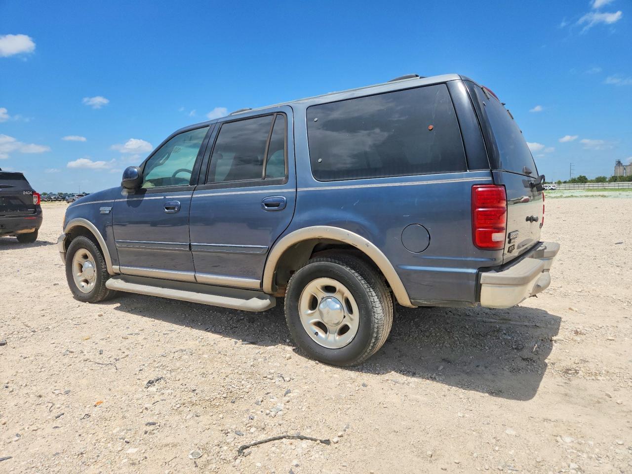 2002 Ford Expedition Eddie Bauer Blue vin: 1FMRU17L72LA65152