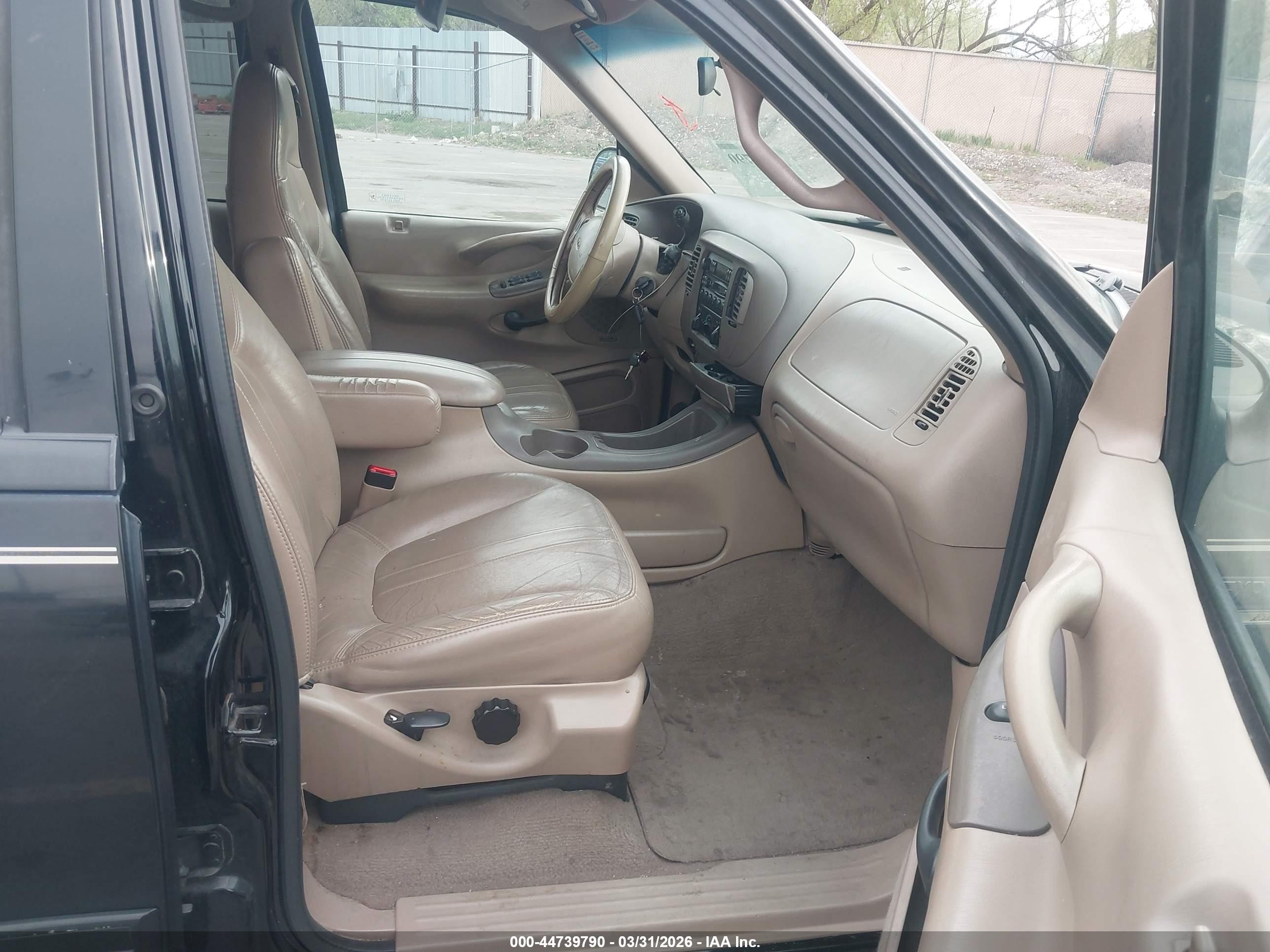 1998 Ford Expedition Eddie Bauer/xlt Blue vin: 1FMRU17L7WLA78294