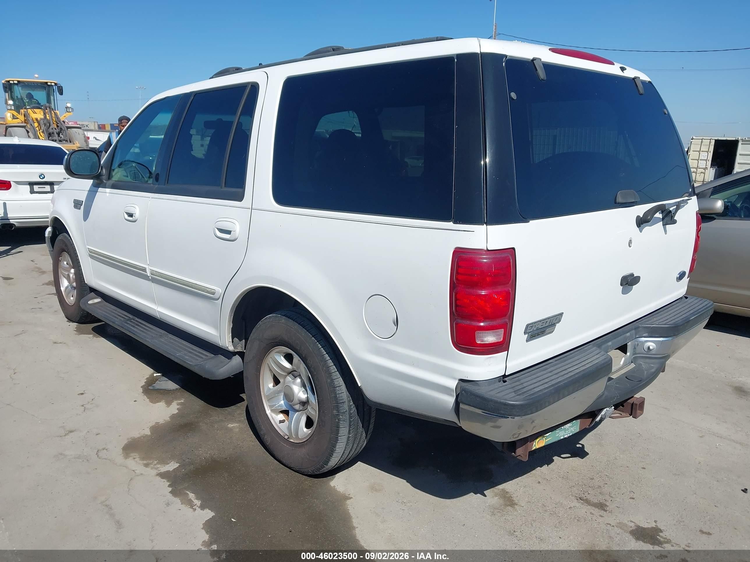 1999 Ford Expedition Eddie Bauer/xlt Белый vin: 1FMRU17L7XLA38198