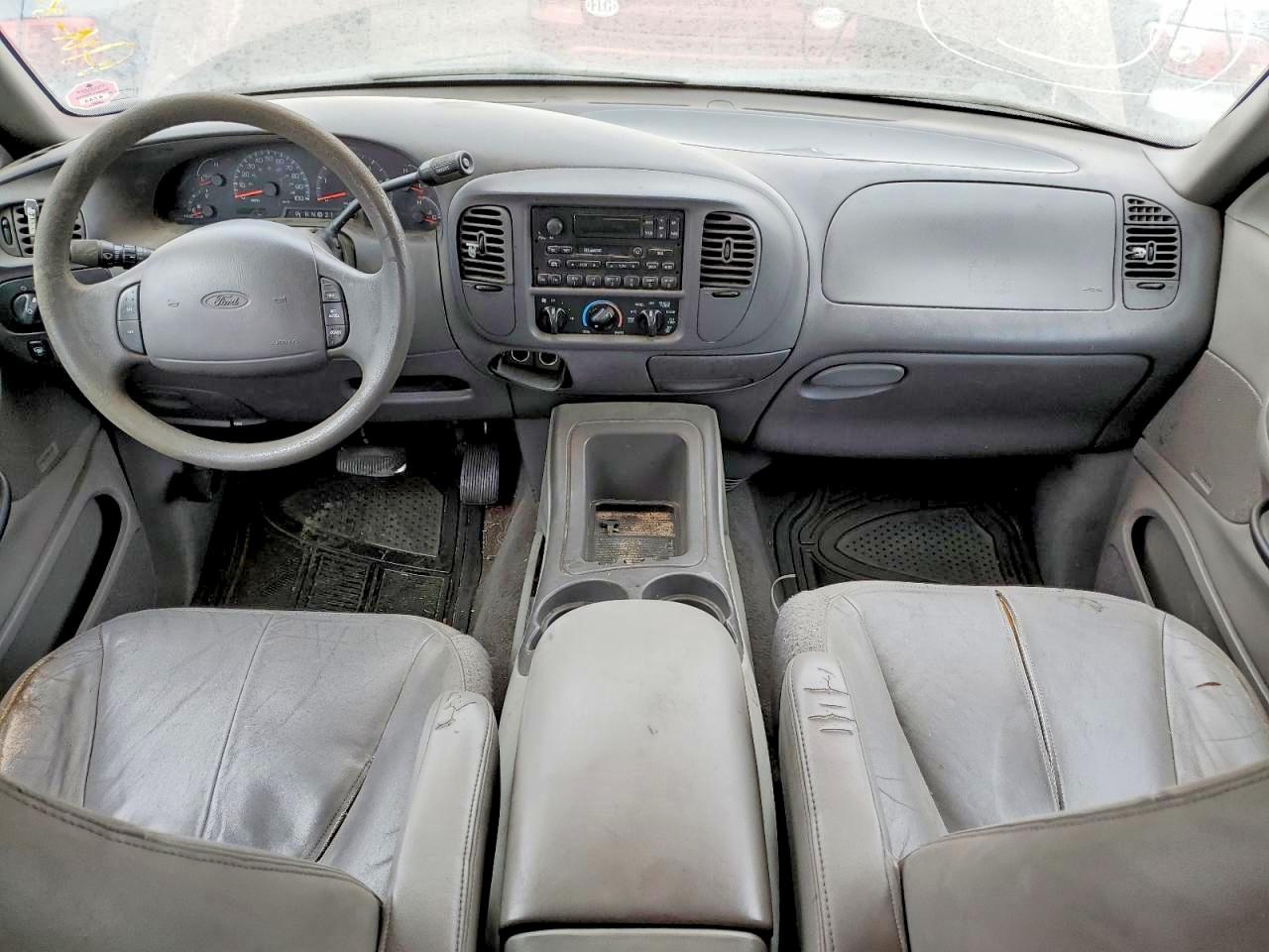 1999 Ford Expedition Maroon vin: 1FMRU17L7XLB64772