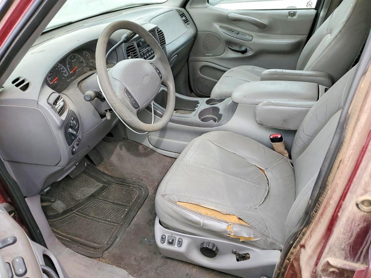 1999 Ford Expedition Maroon vin: 1FMRU17L7XLB64772