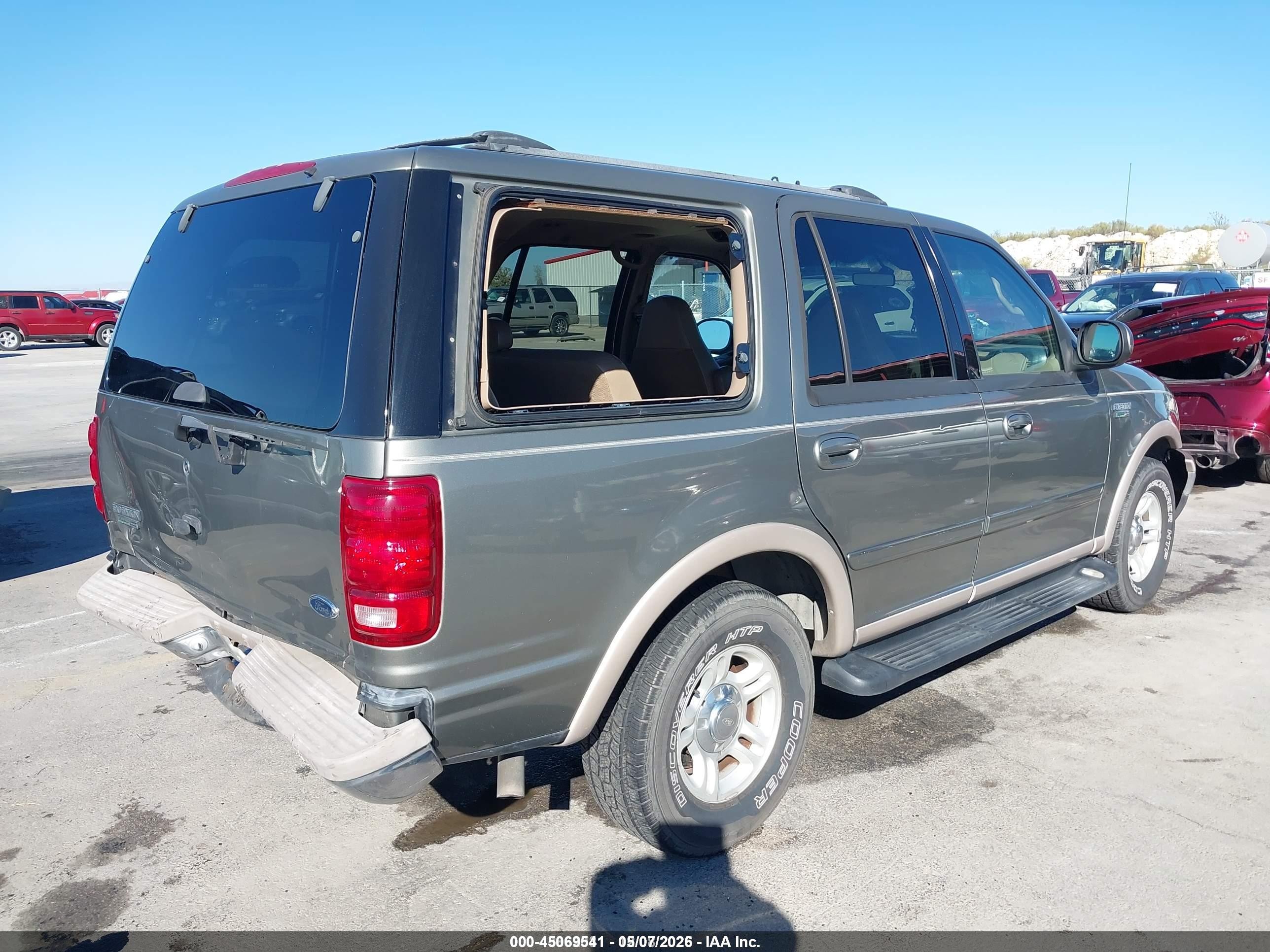 1999 Ford Expedition Eddie Bauer/xlt Gold vin: 1FMRU17L7XLC11797