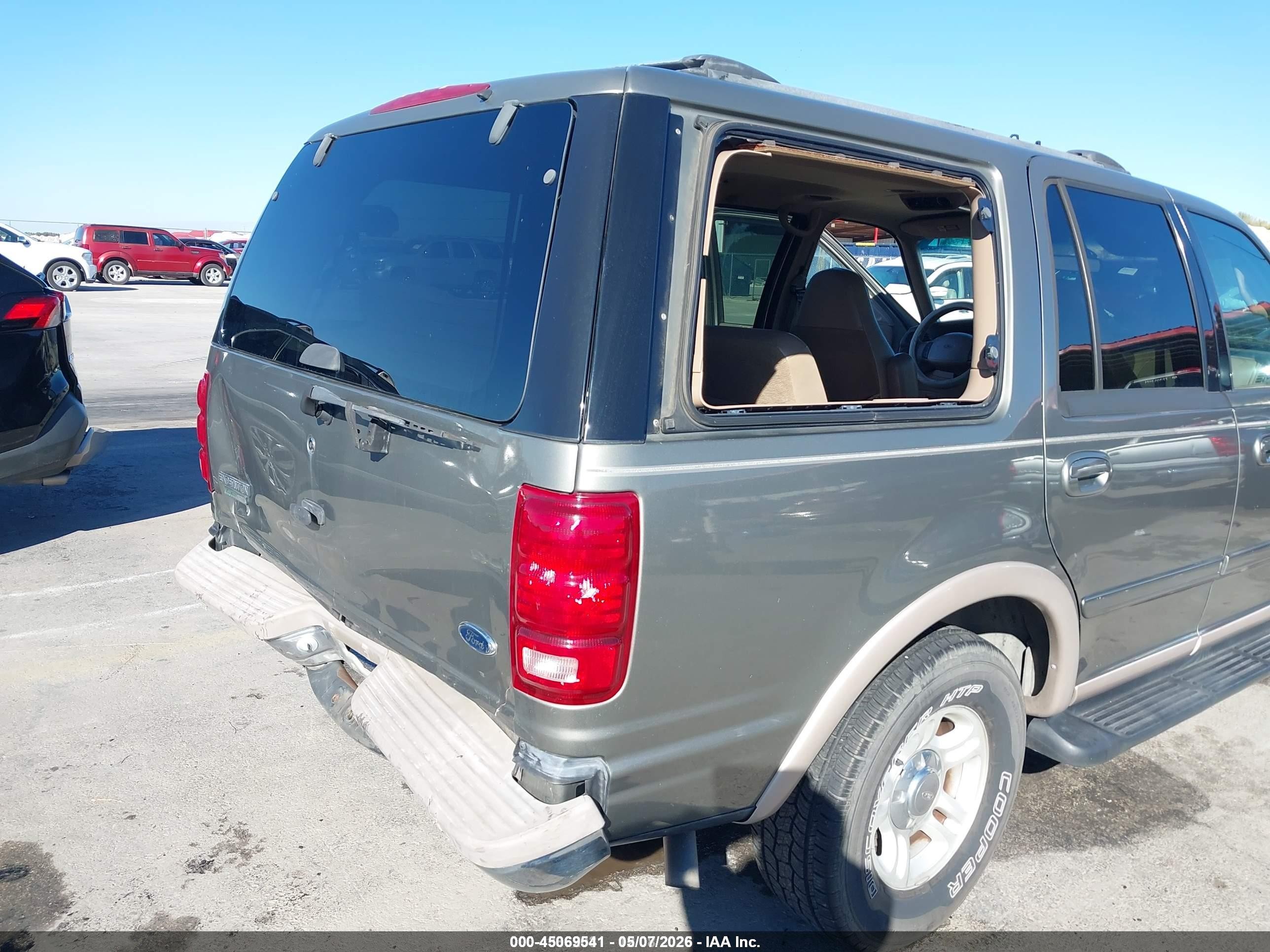 1999 Ford Expedition Eddie Bauer/xlt Gold vin: 1FMRU17L7XLC11797
