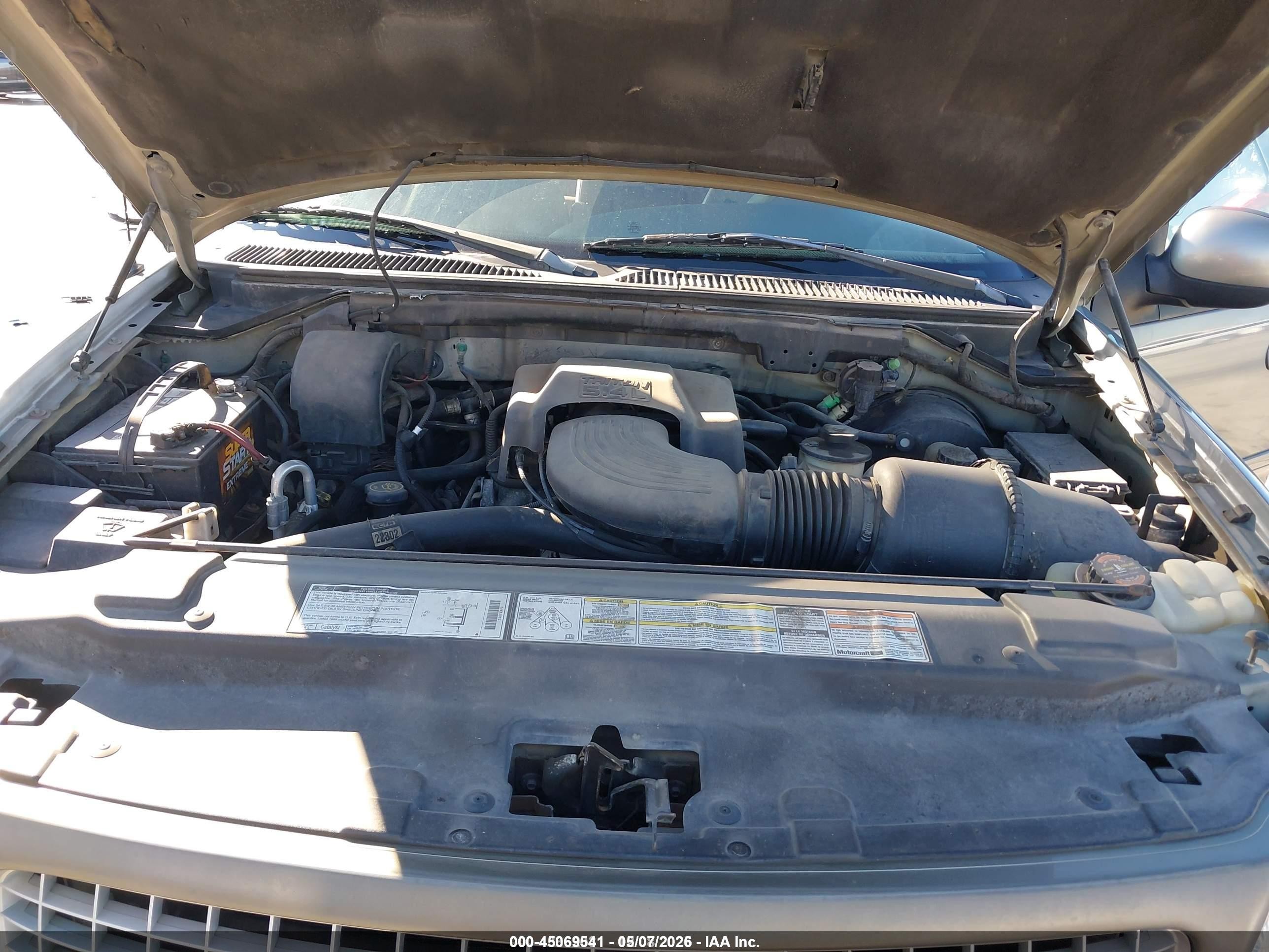 1999 Ford Expedition Eddie Bauer/xlt Gold vin: 1FMRU17L7XLC11797
