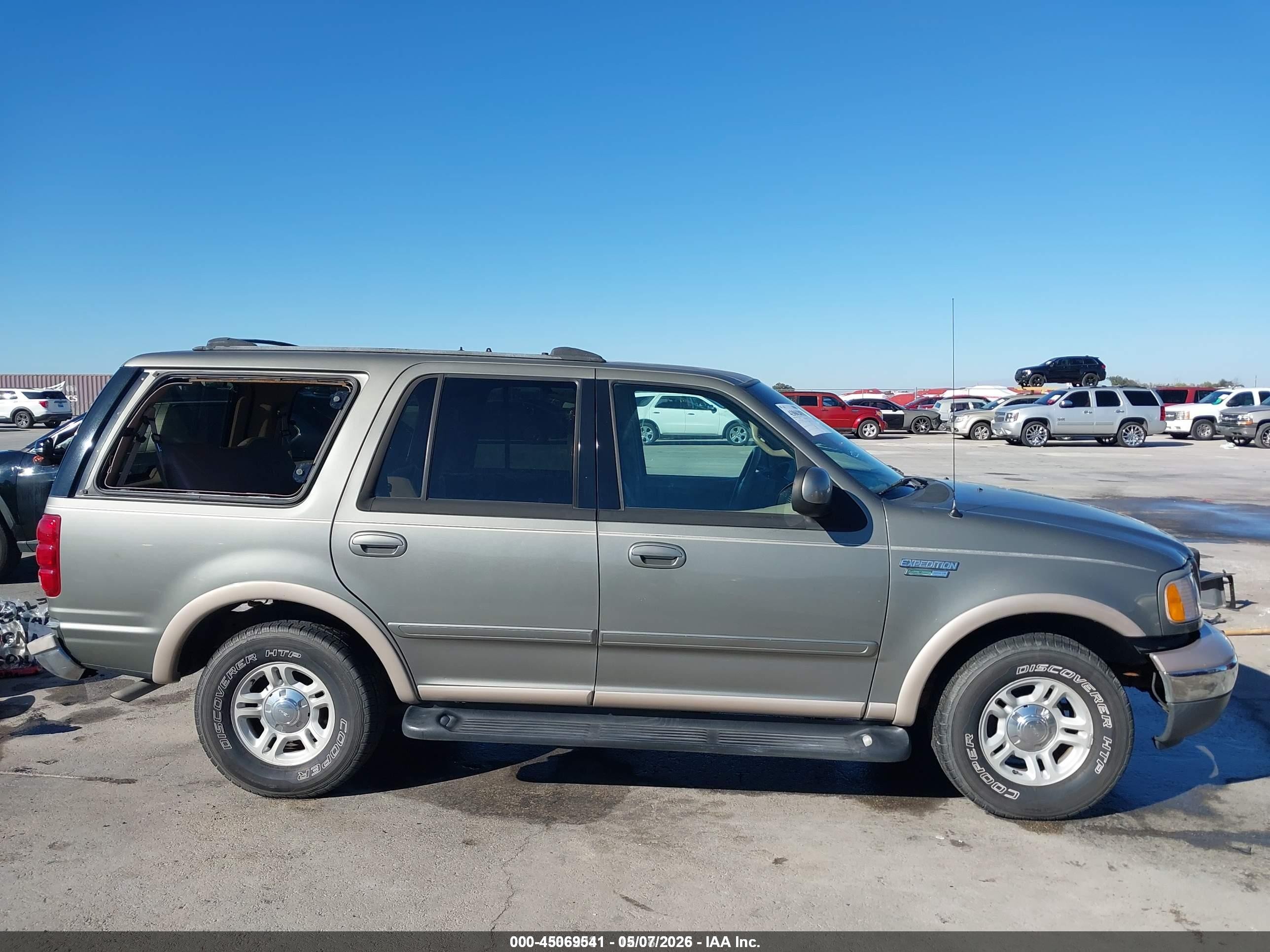 1999 Ford Expedition Eddie Bauer/xlt Gold vin: 1FMRU17L7XLC11797