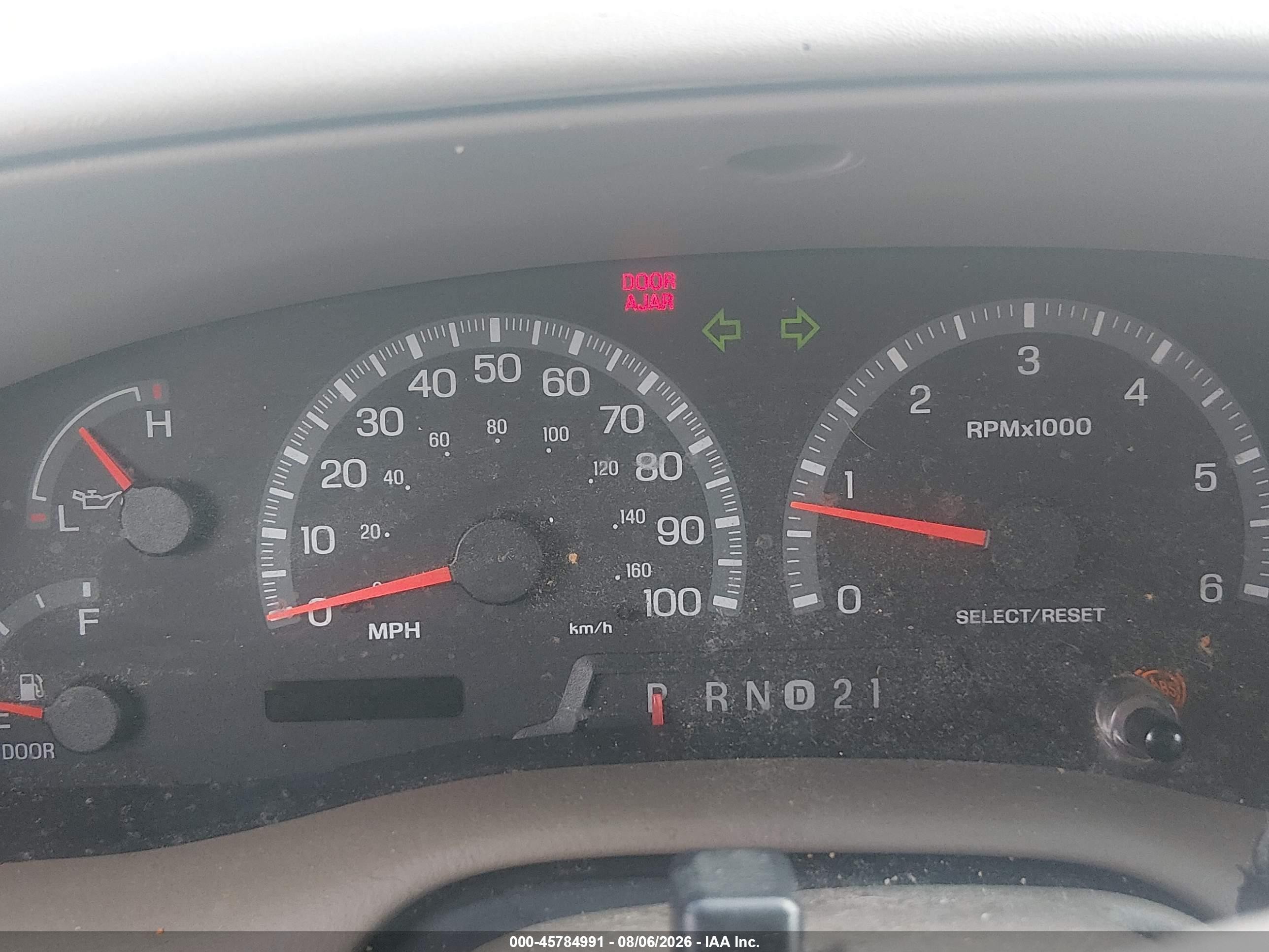 2002 Ford Expedition Eddie Bauer Gold vin: 1FMRU17L82LA68092