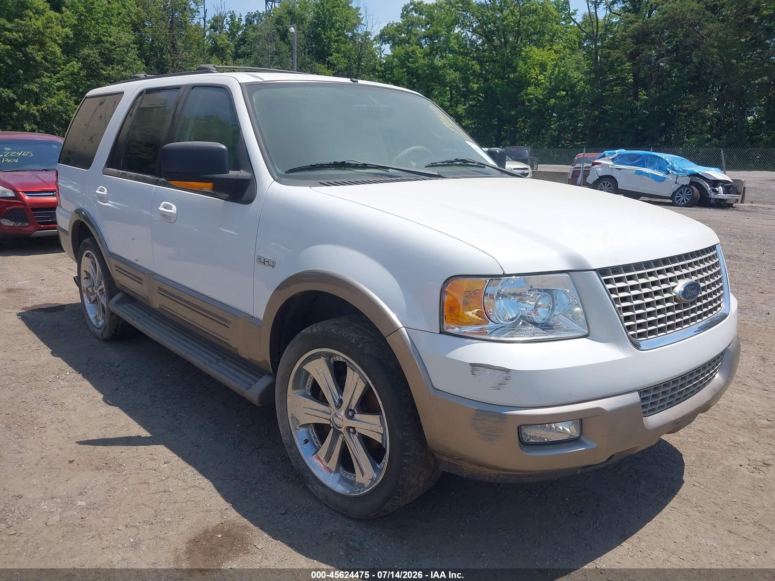 2003 Ford Expedition Eddie Bauer White vin: 1FMRU17W13LB81362