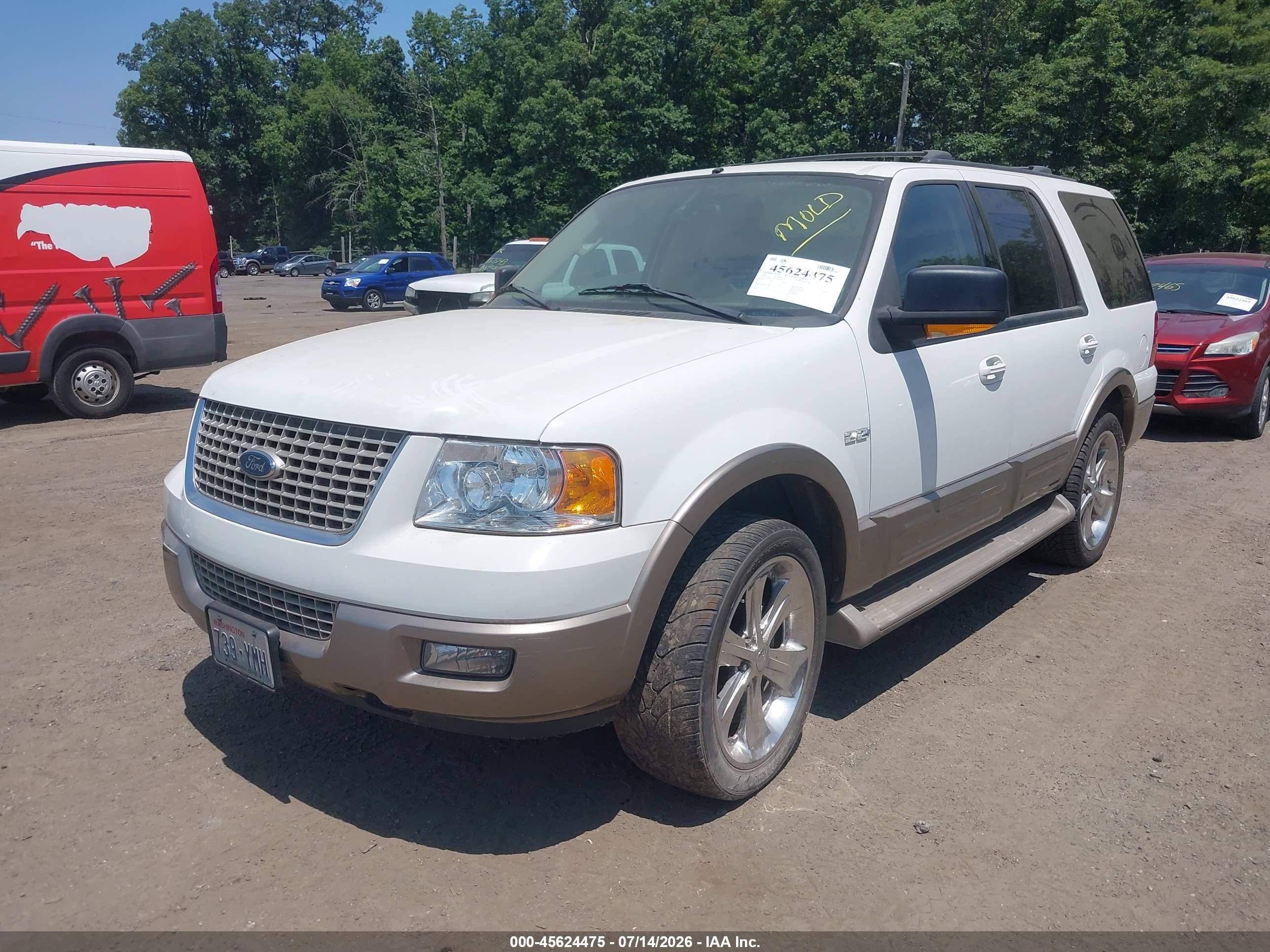2003 Ford Expedition Eddie Bauer White vin: 1FMRU17W13LB81362