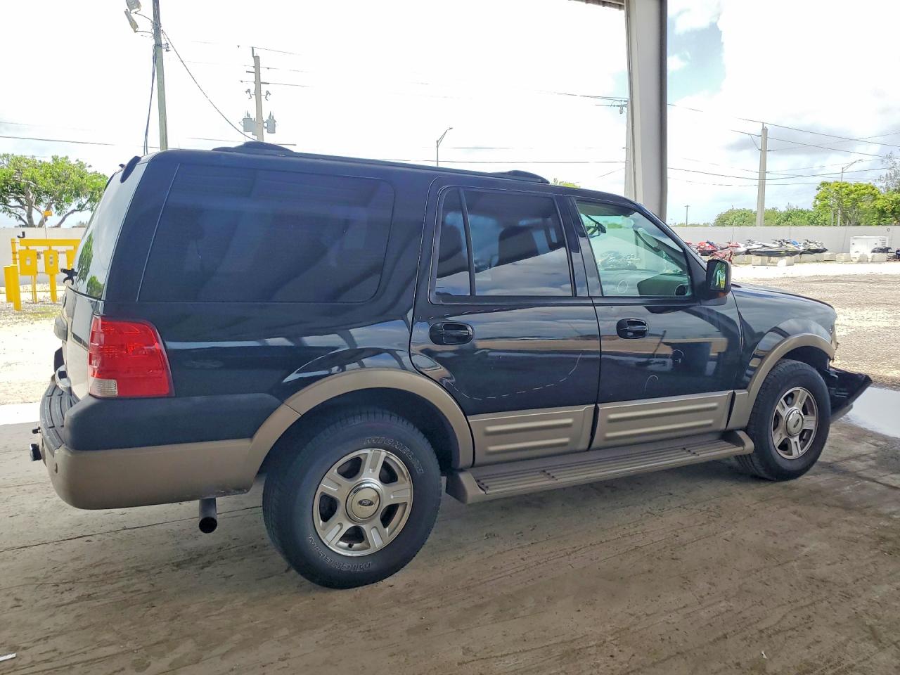 2003 Ford Expedition Eddie Bauer Black vin: 1FMRU17W23LC43433