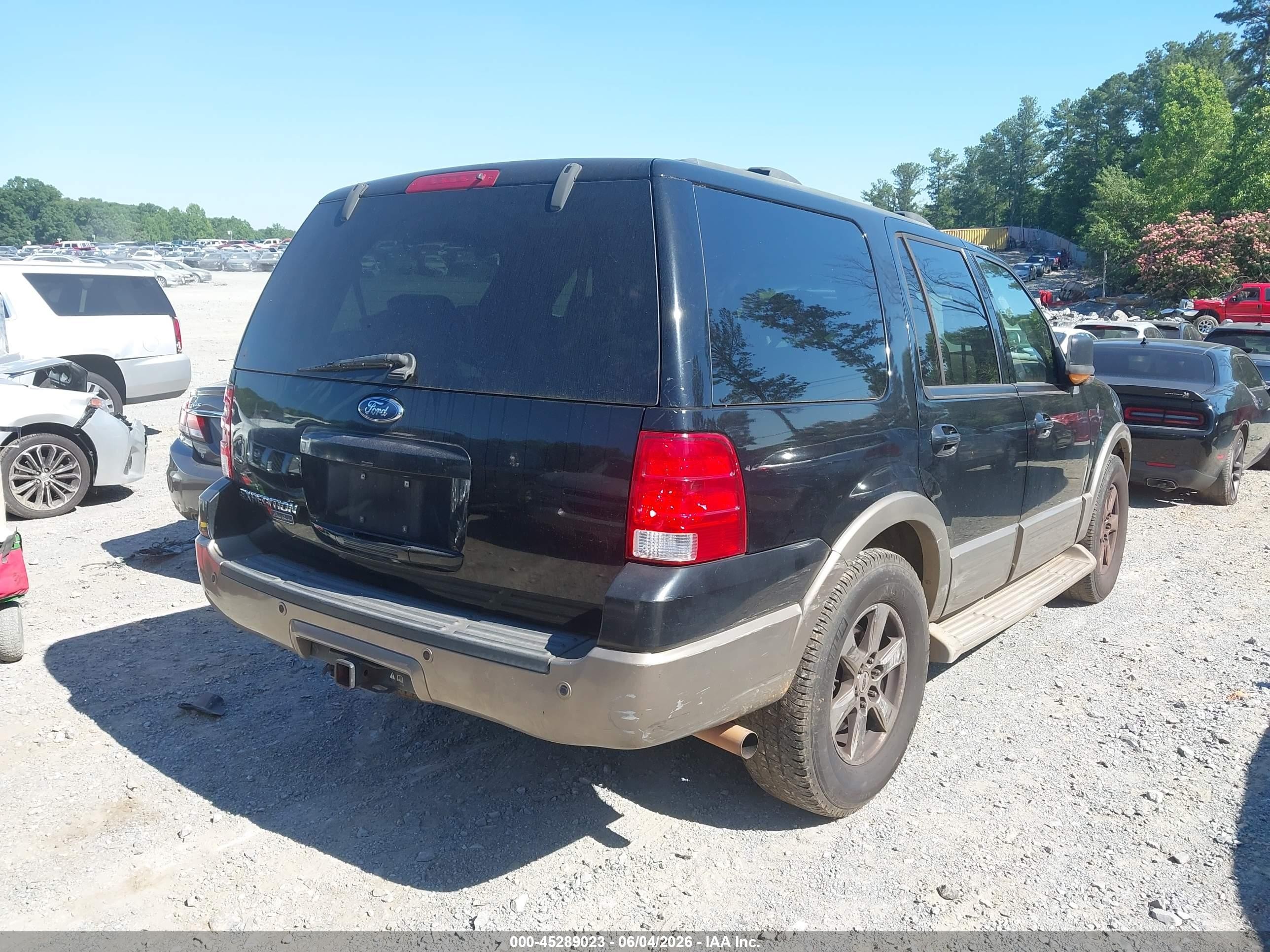 2004 Ford Expedition Eddie Bauer Black vin: 1FMRU17W34LB59168