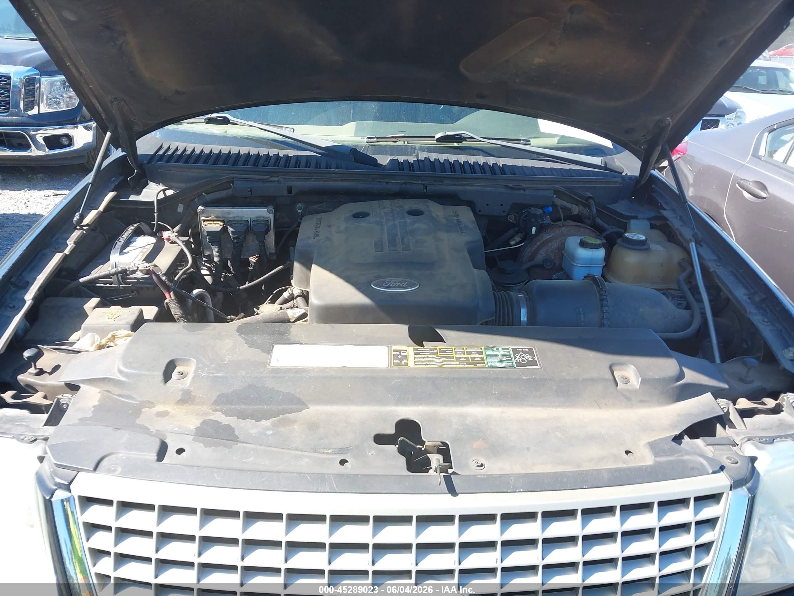 2004 Ford Expedition Eddie Bauer Black vin: 1FMRU17W34LB59168