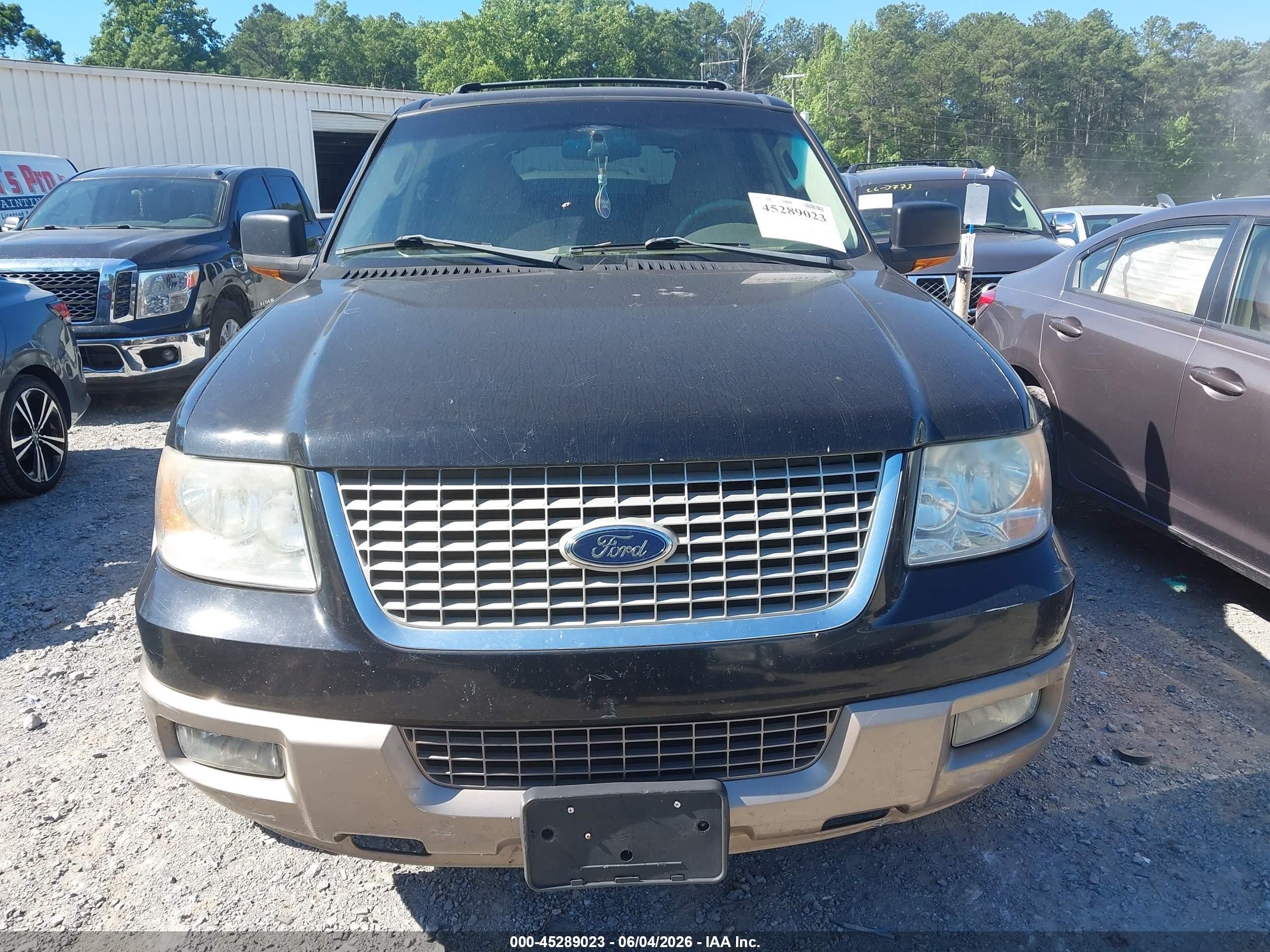 2004 Ford Expedition Eddie Bauer Black vin: 1FMRU17W34LB59168