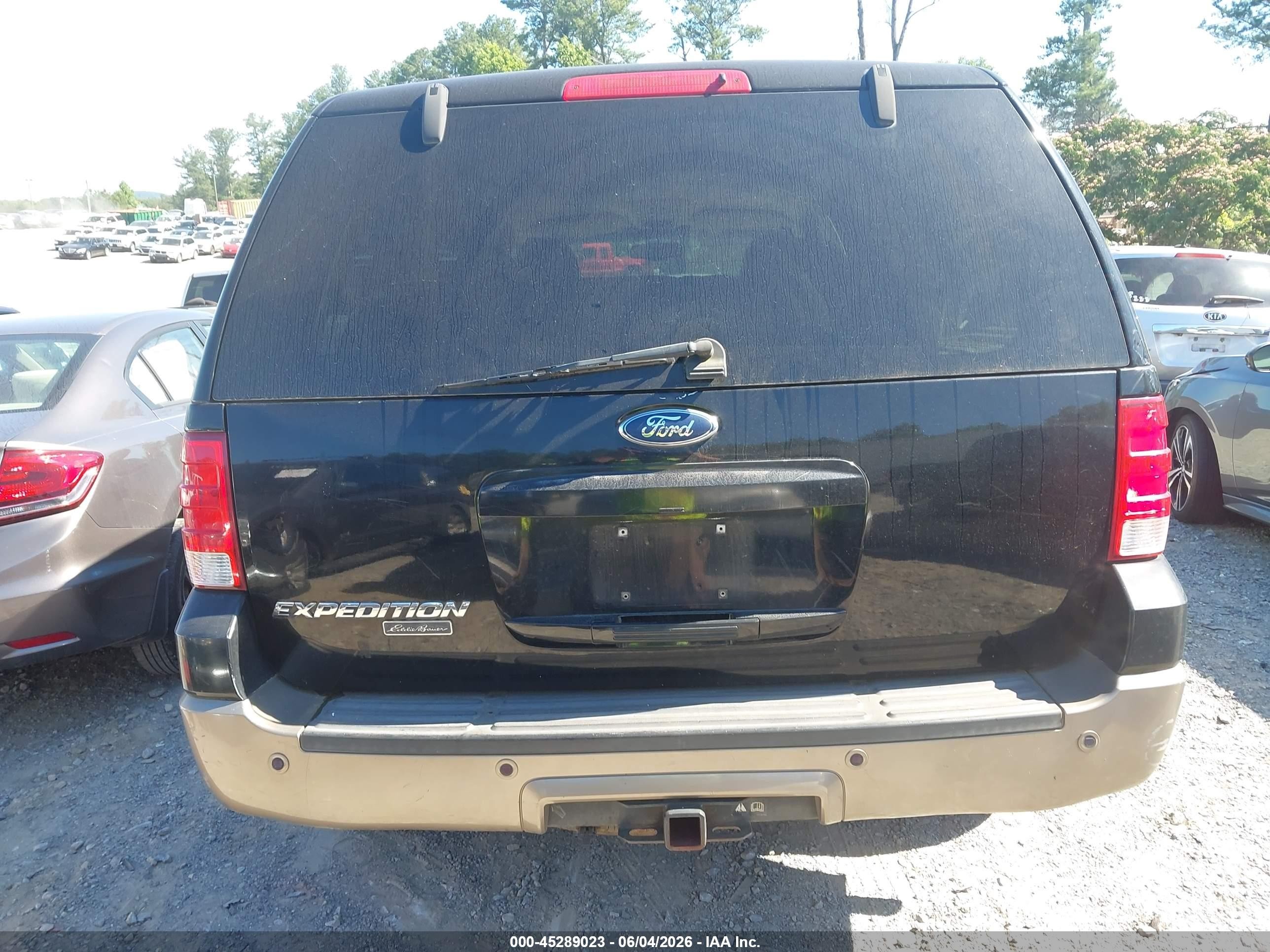 2004 Ford Expedition Eddie Bauer Black vin: 1FMRU17W34LB59168