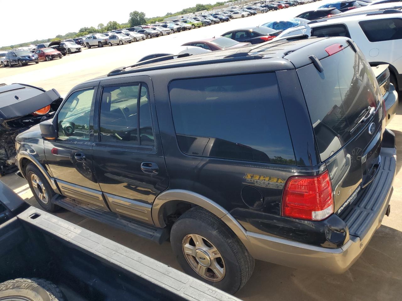 2003 Ford Expedition Eddie Bauer Black vin: 1FMRU17W63LA88840