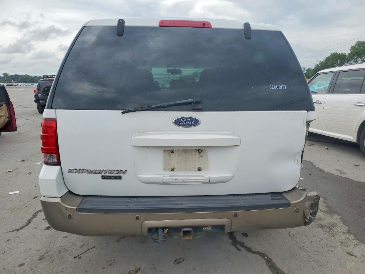2004 Ford Expedition Eddie Bauer White vin: 1FMRU17WX4LB44585