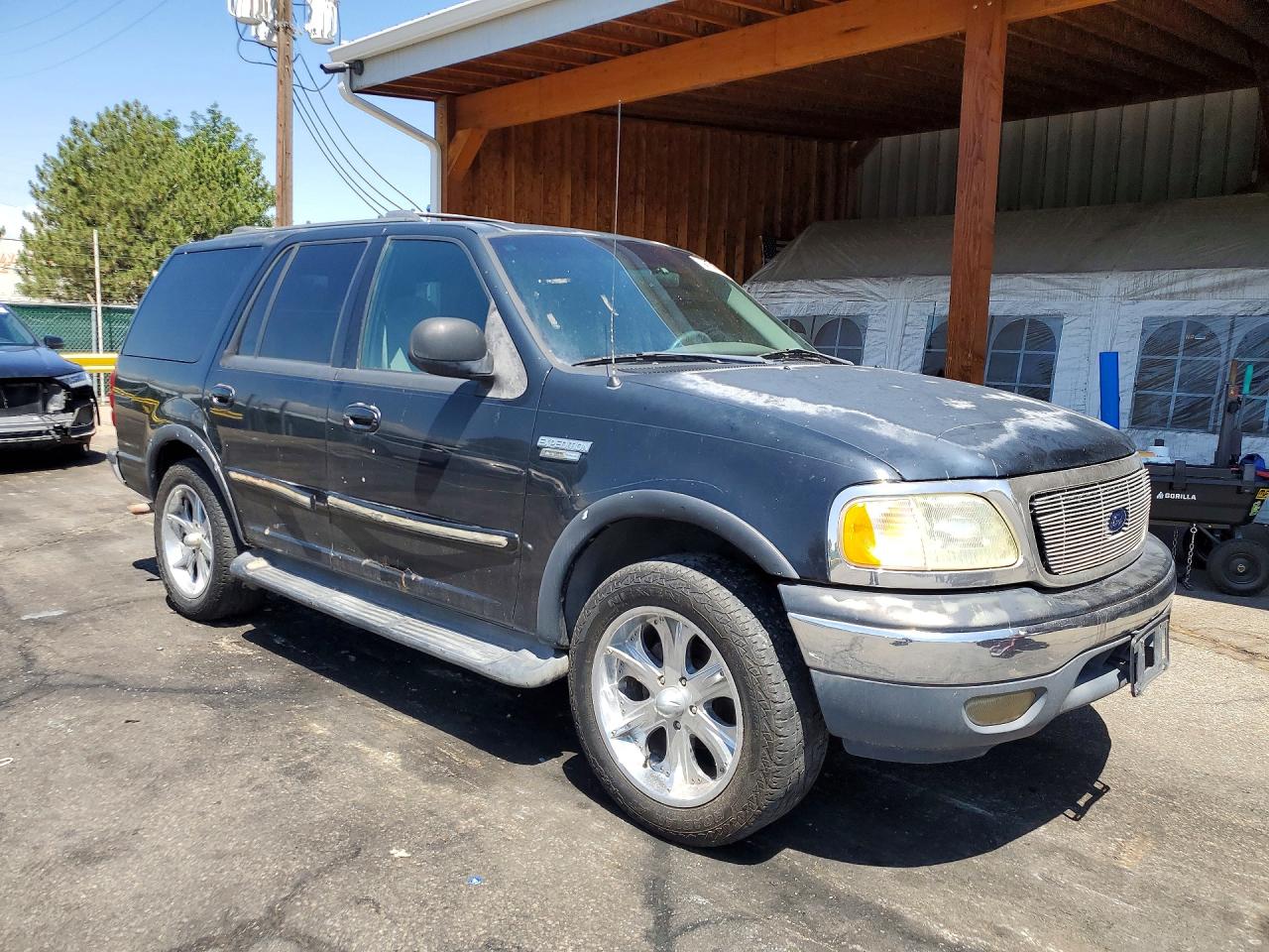 1999 Ford Expedition Black vin: 1FMRU1860XLB84841