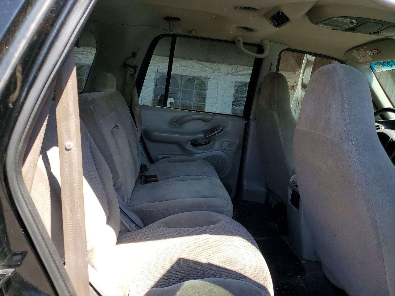 1999 Ford Expedition Black vin: 1FMRU1860XLB84841