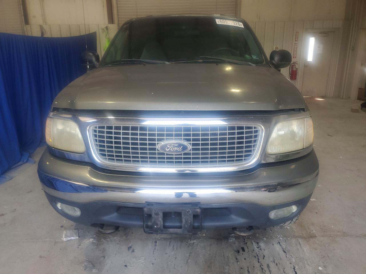 1999 Ford Expedition Gray vin: 1FMRU1864XLC24774
